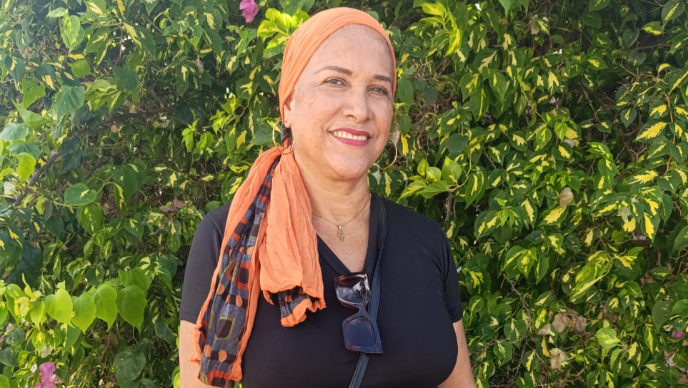 Ayuda a la maestra Marlyn en su tratamiento contra el cáncer photo