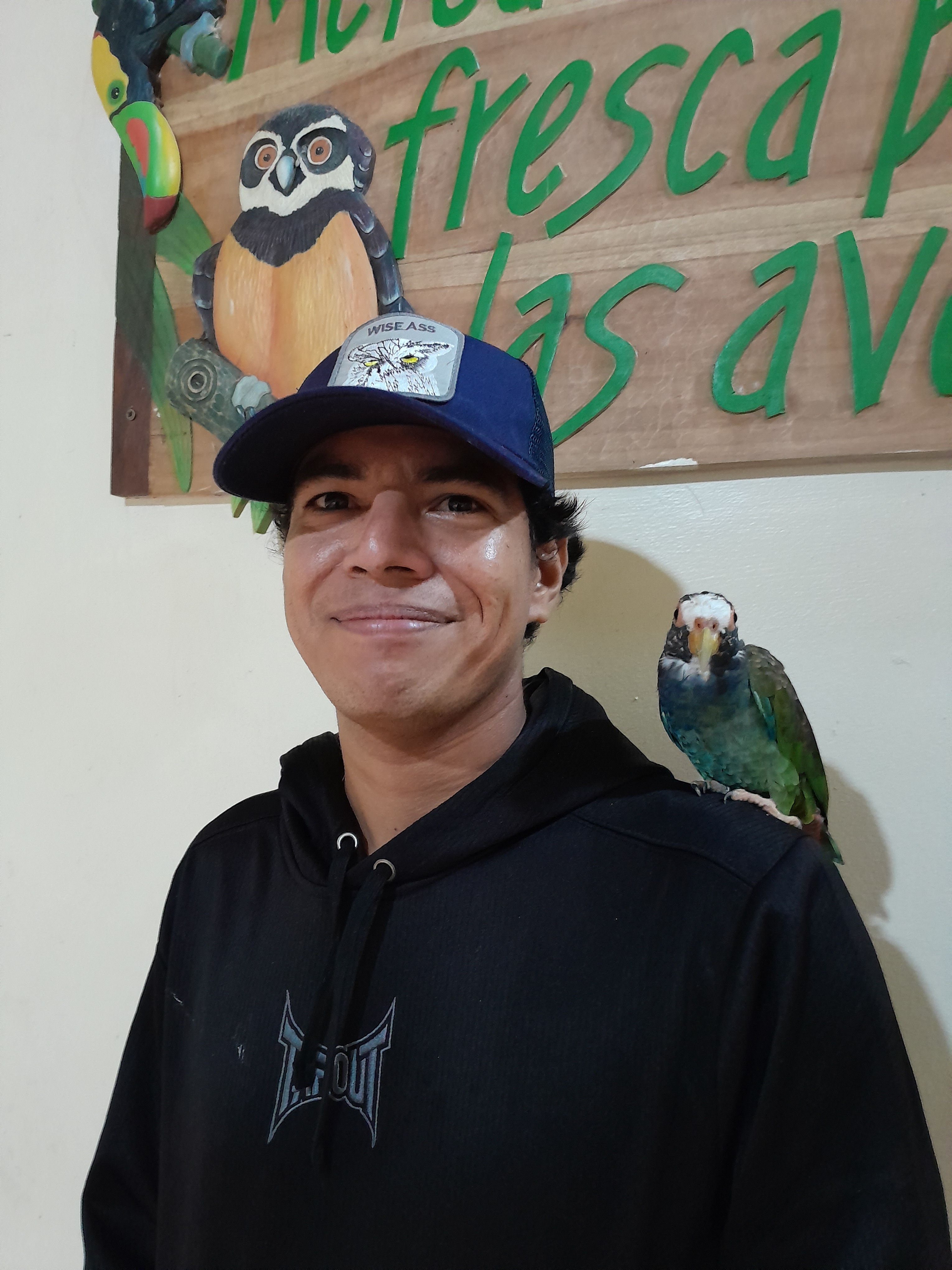 Help Hector Walk Again After His Accident campaign photo, 2 of 4