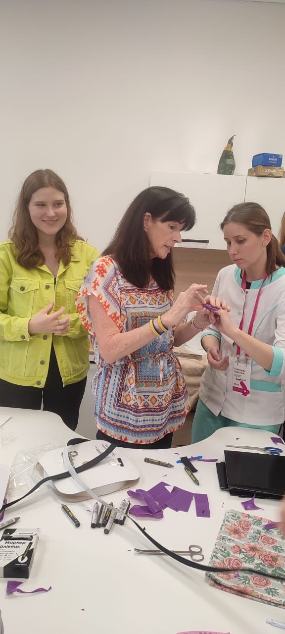 Support advanced hand therapy in Ukraine in 2026 campaign photo, 2 of 7