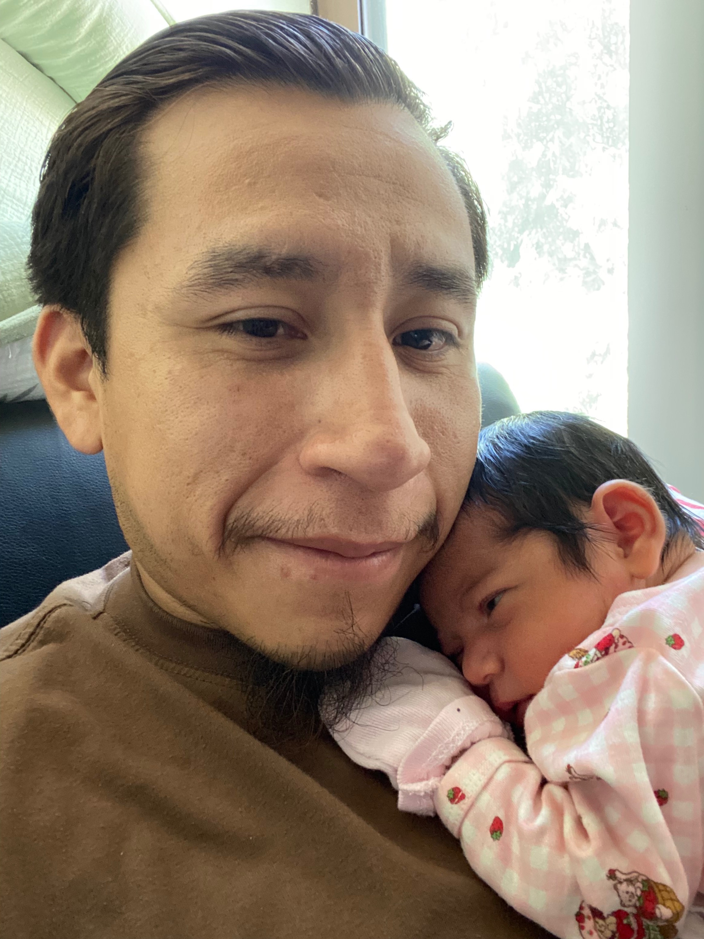 Help Jose's Family with Funeral and Childcare campaign photo, 4 of 8