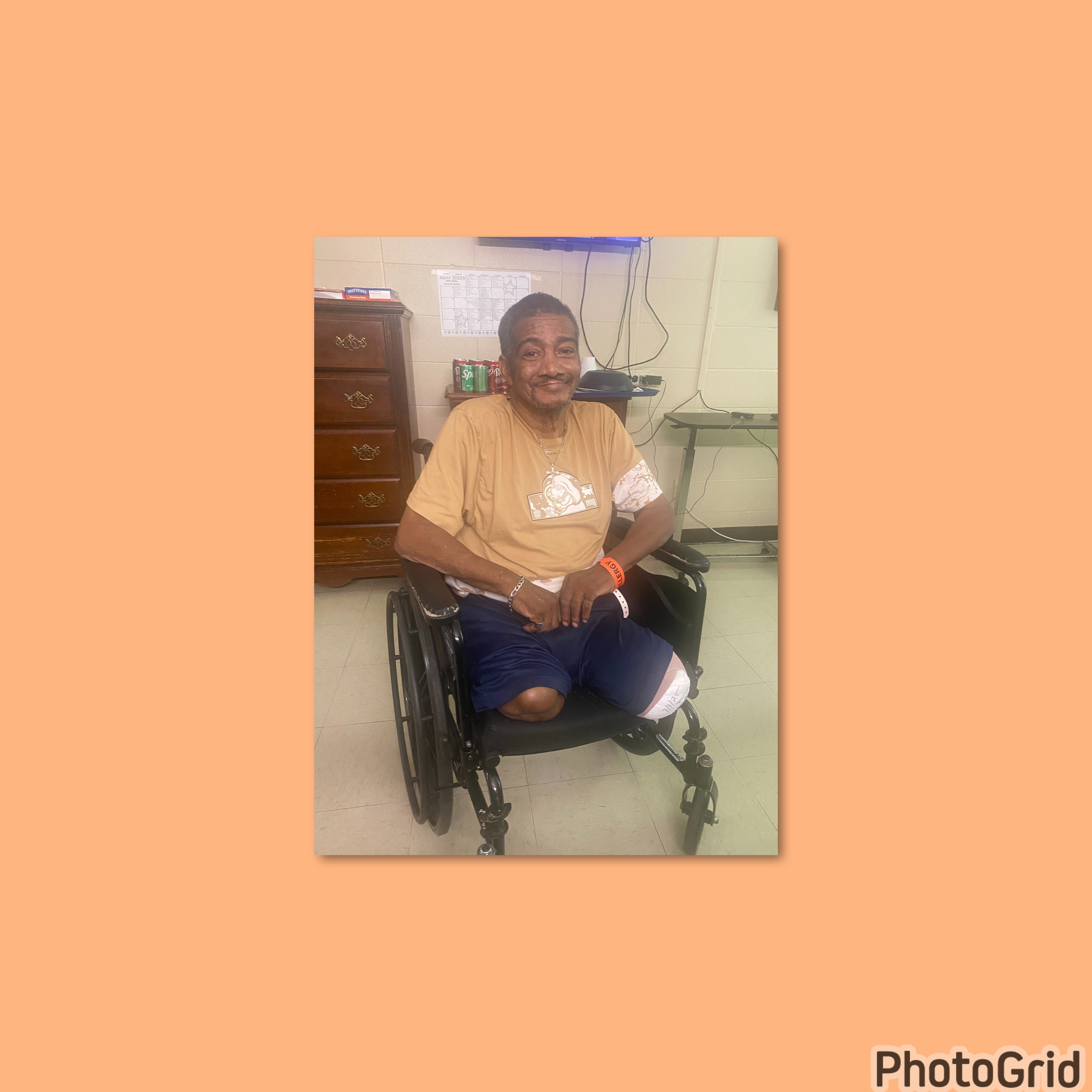 Double Amputee Alton Needs Your Help campaign photo, 2 of 4