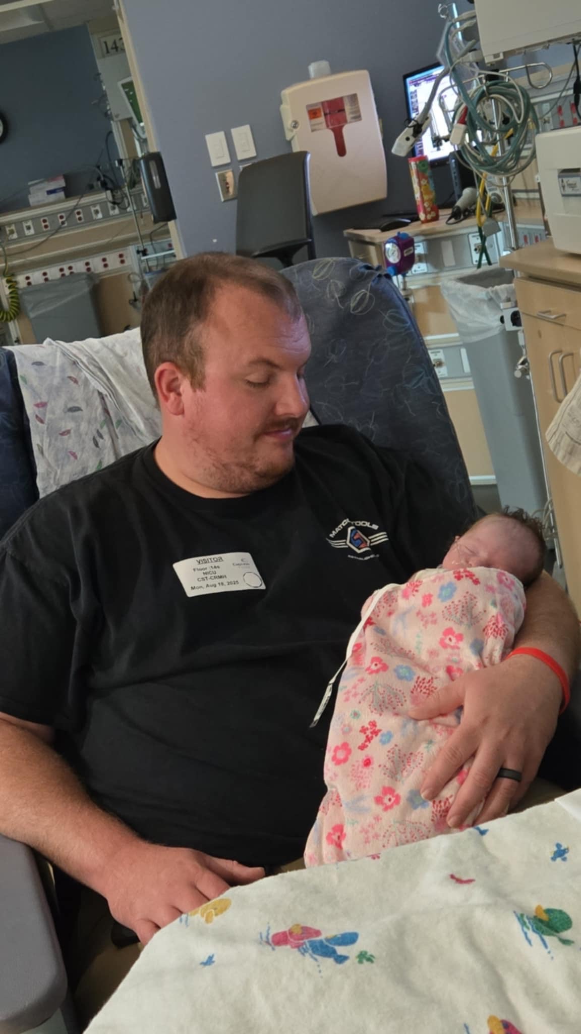 Baby Lyra's NICU and Recovery Fund campaign photo, 5 of 8