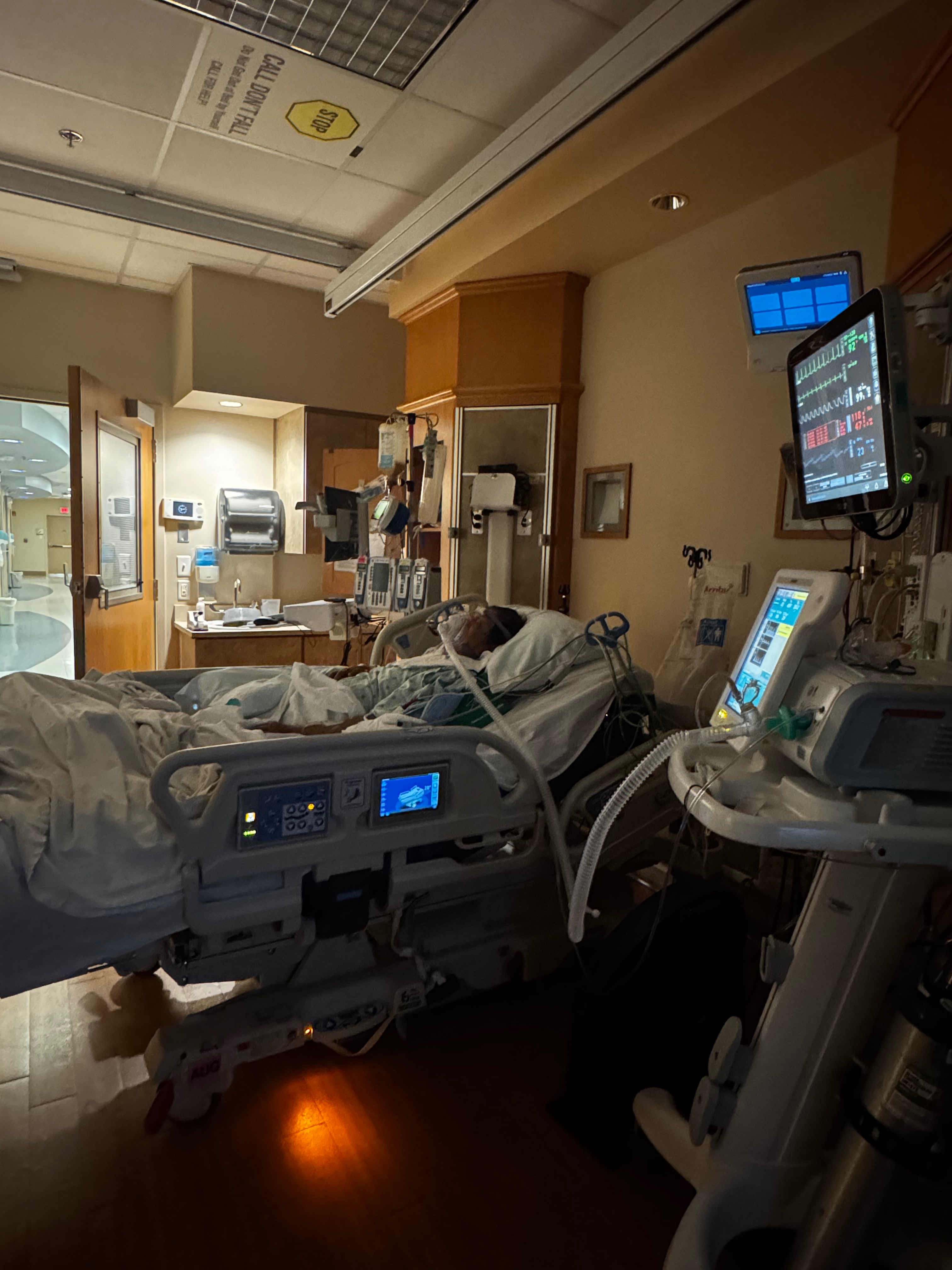 Help Florenda Rieza Fight for Her Life campaign photo, 2 of 6
