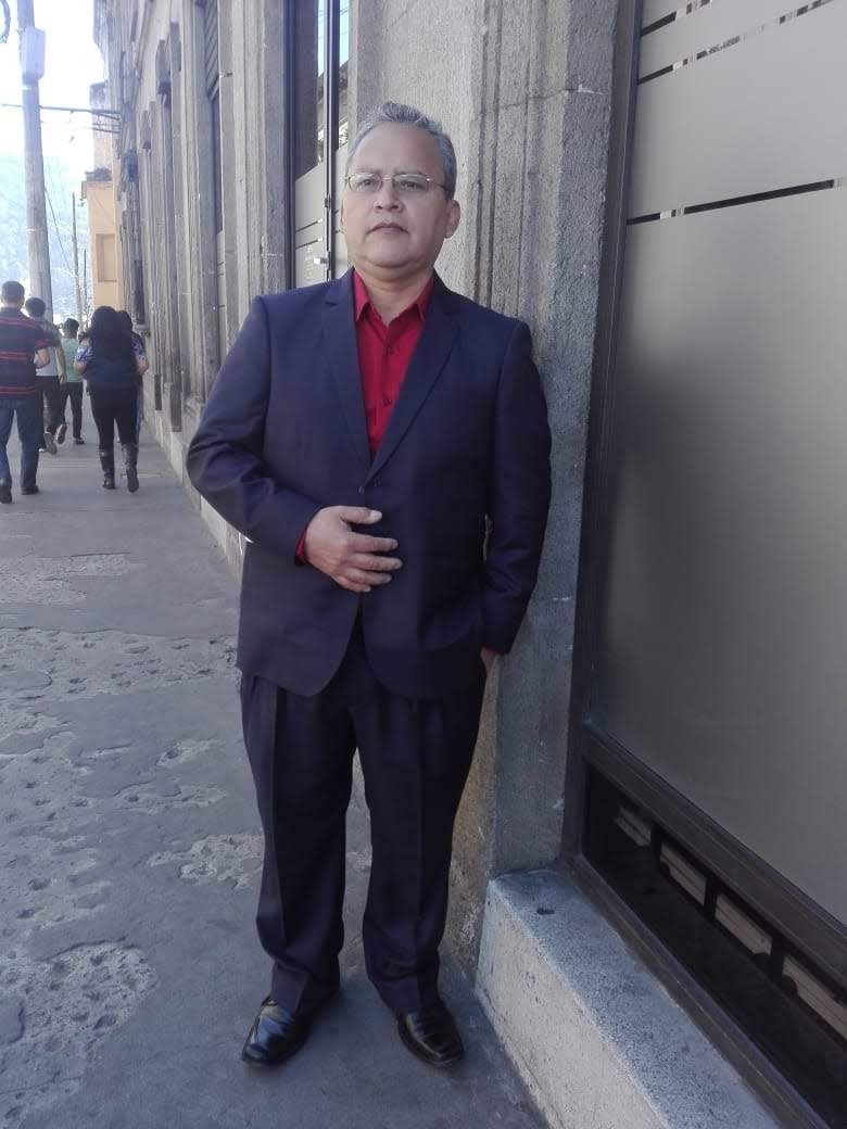 Help Karla Tezo Give Her Father a Loving Farewell campaign photo, 2 of 4