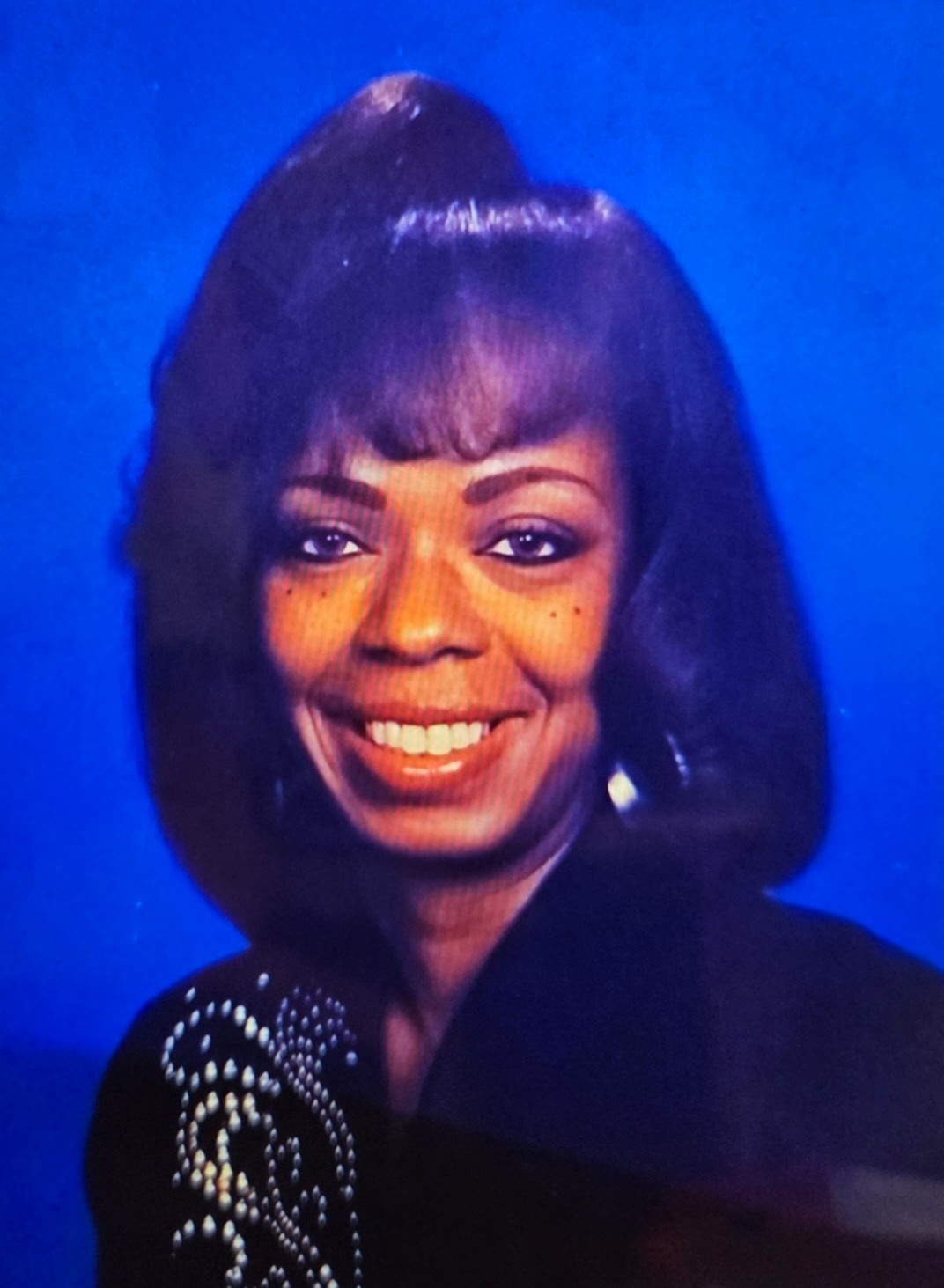 Honoring a strong mother: Sherina Phillips Burial & Memorial campaign photo, 6 of 7