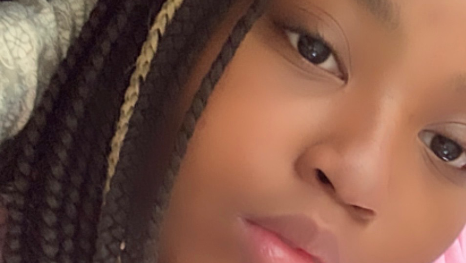 Help Jakaria Get a Car to Support Her Family photo