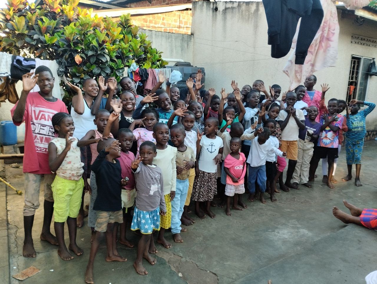 Bauland für das Dorf der Waisenkinder - Habakuk - Village campaign photo, 6 of 7