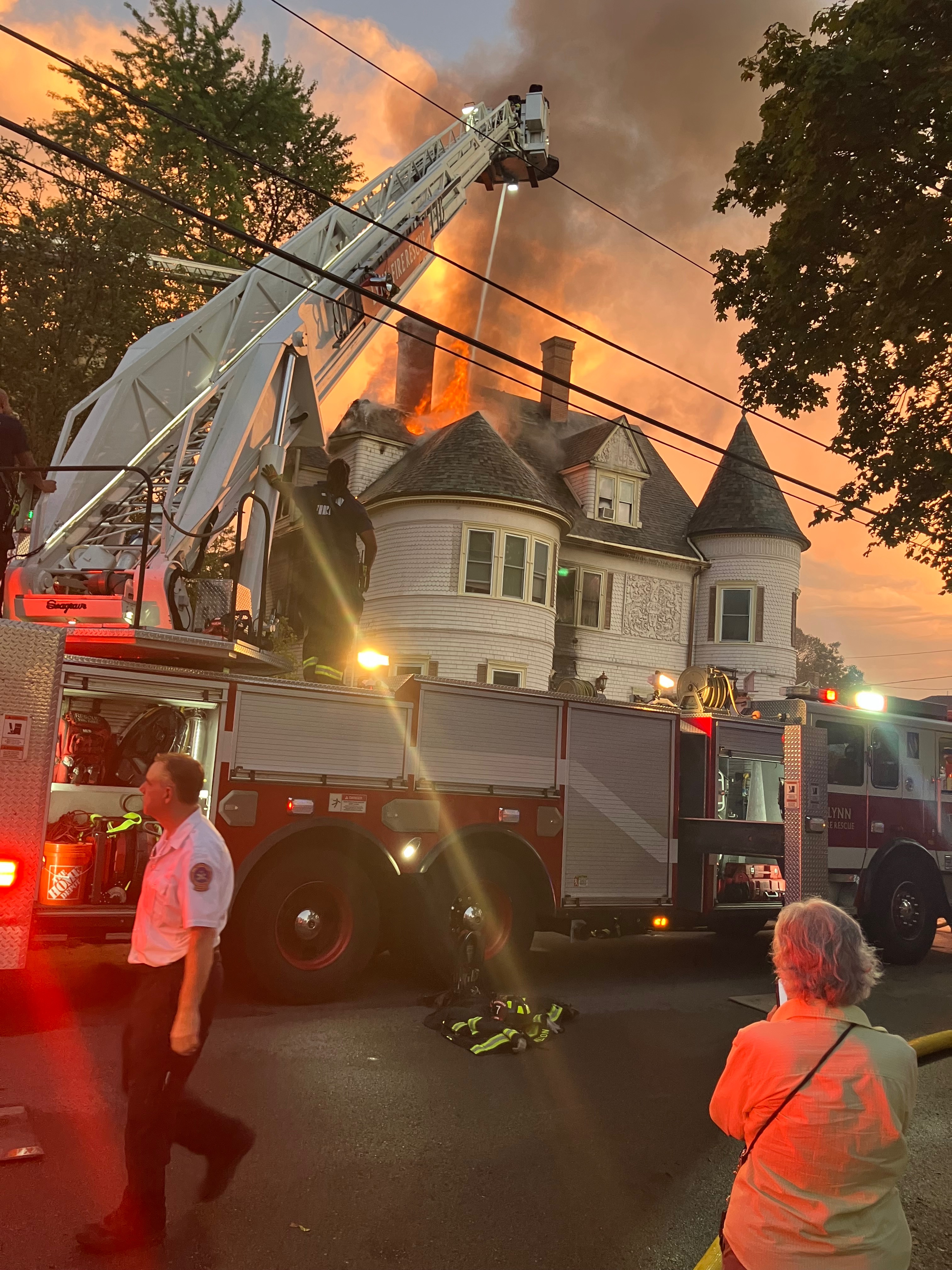 Help Julian and Lisa Rebuild After Devastating Fire campaign photo, 7 of 8