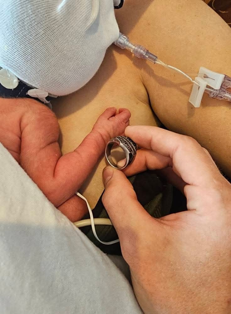 Hoping for Hope: Baby in NICU & Dad’s Health Struggles campaign photo, 2 of 5
