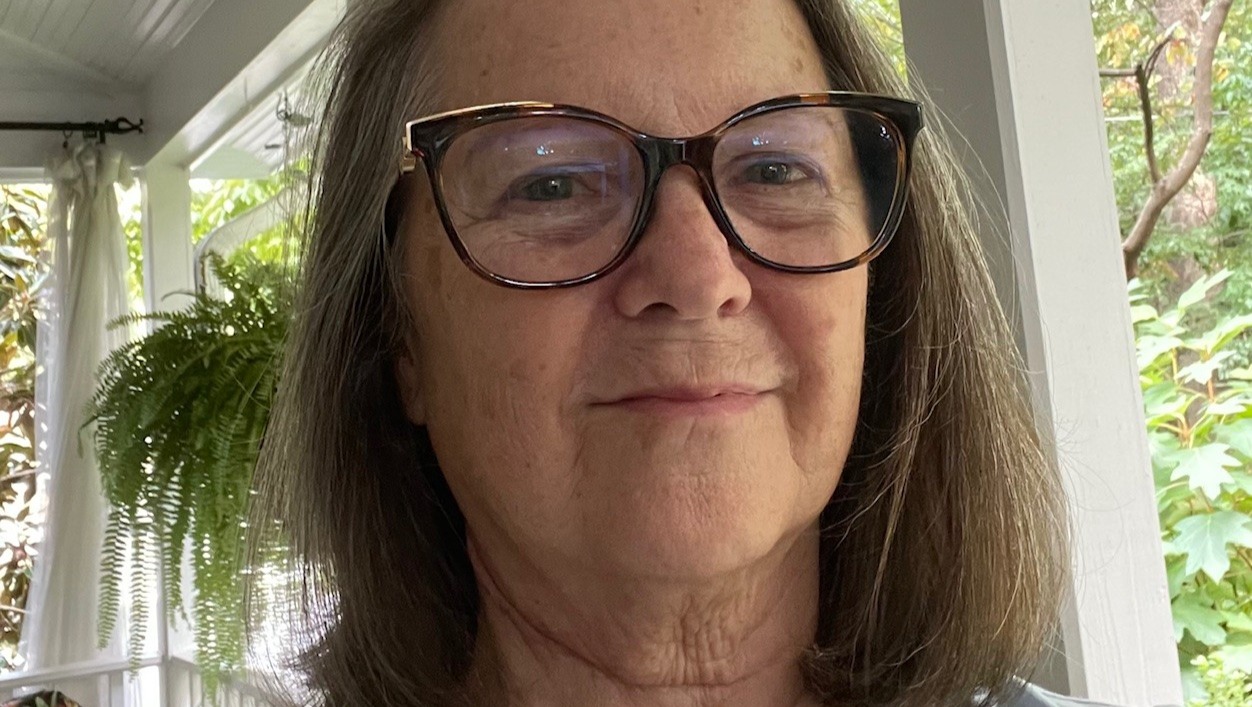 Help Gloria Through Her Cancer Journey