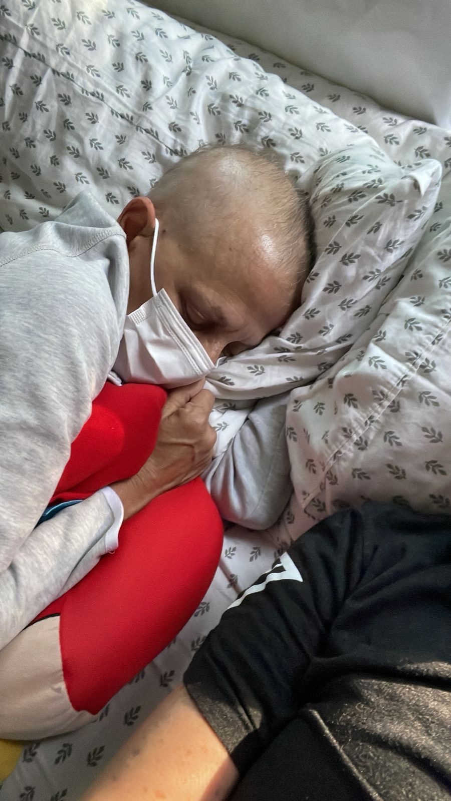 Fundraiser by Fernanda Medeiros : Support Fernanda's Battle Against Metastatic Cancer