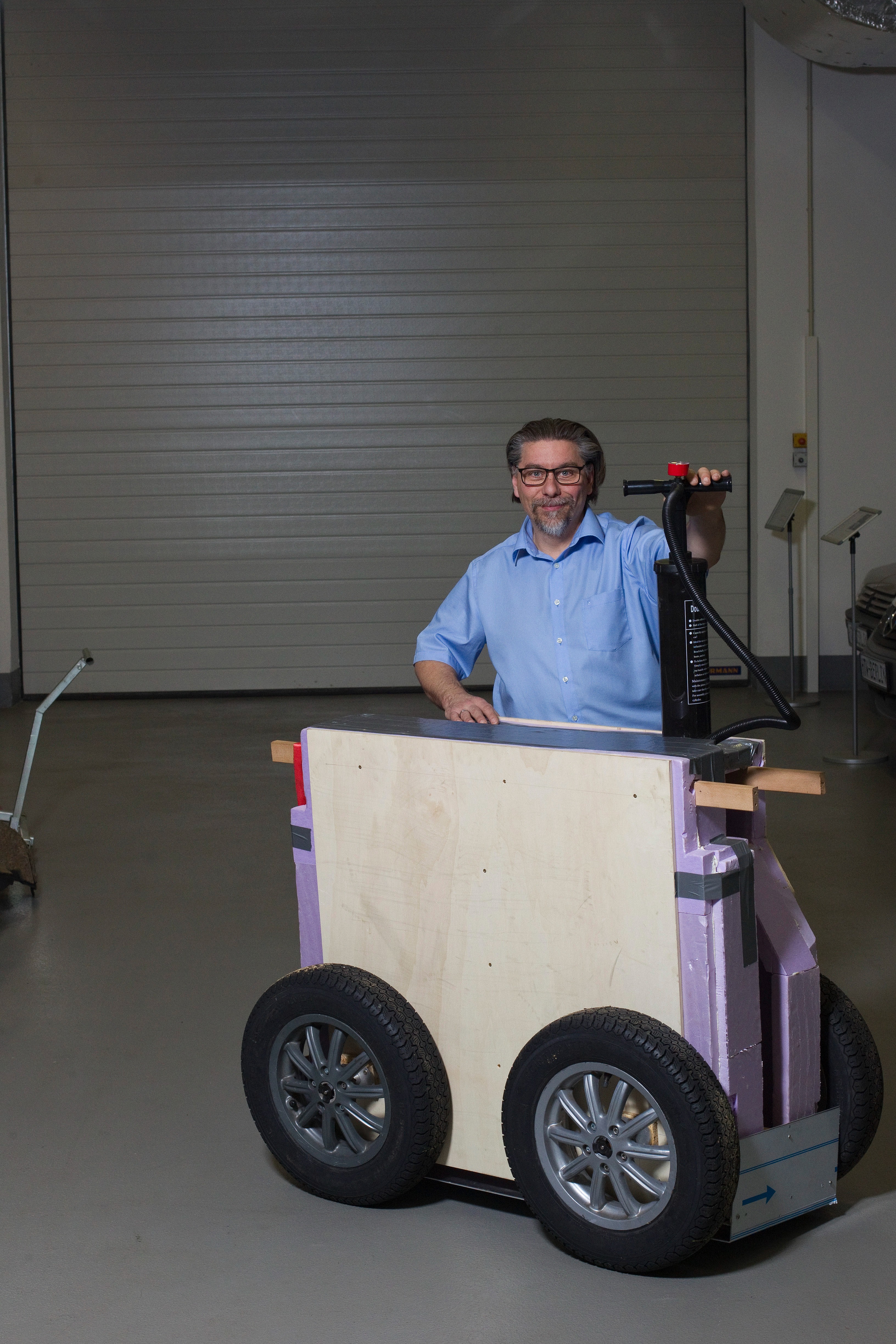 Finanzierung des Prototypenbaus für ein faltbares Auto campaign photo, 2 of 4