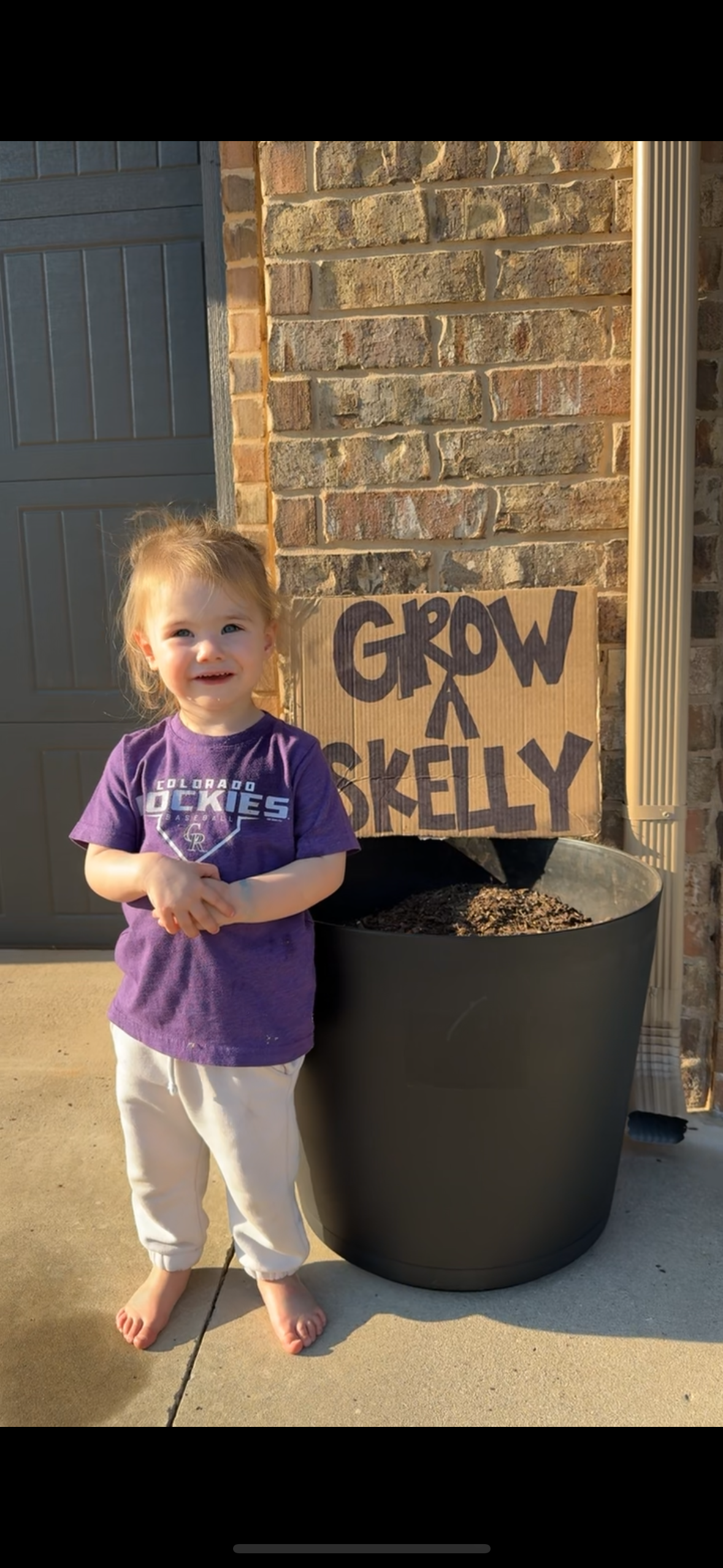 HELP OLIVIA GROW A SKELLY!! campaign photo, 4 of 7