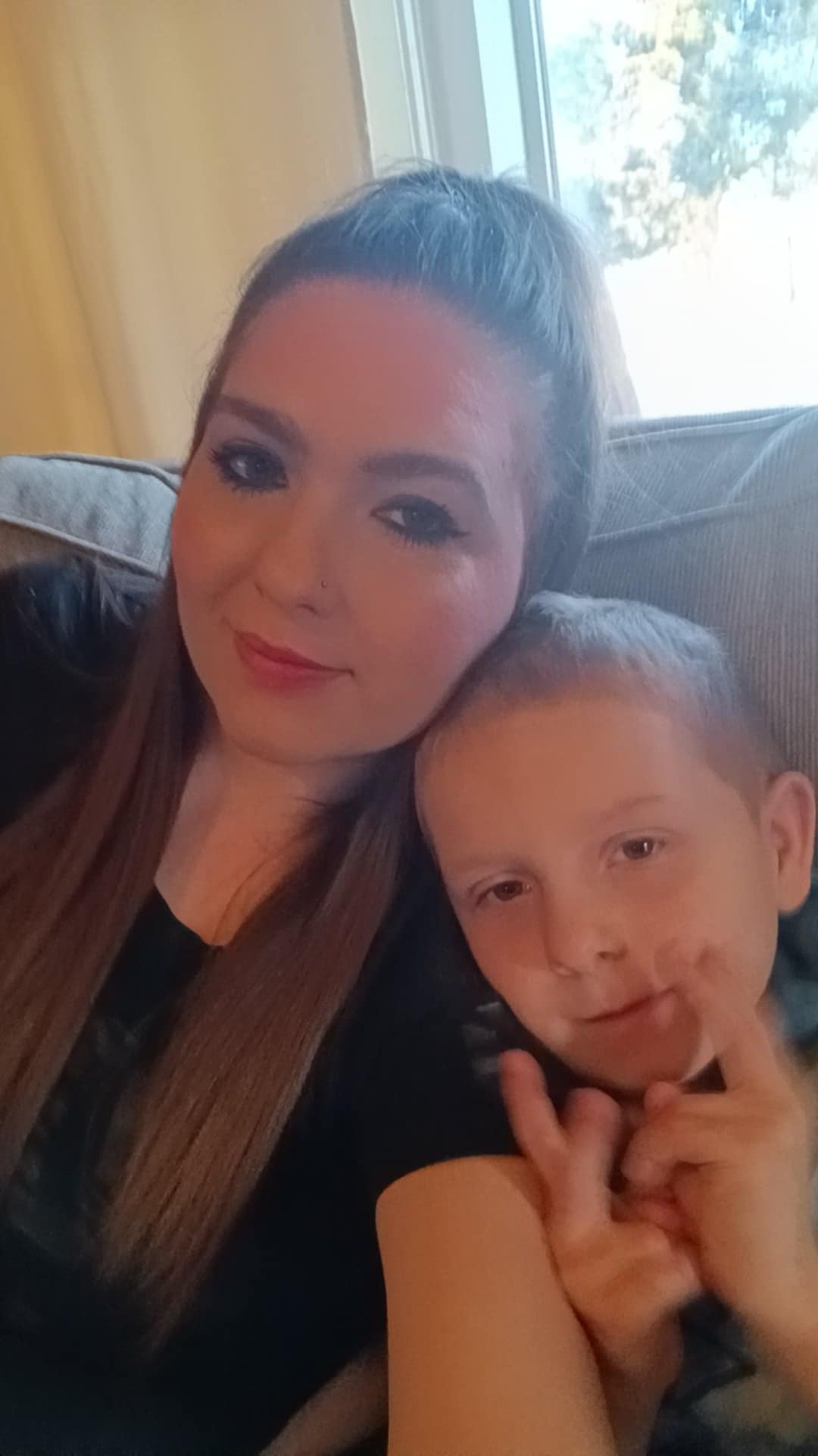 Help Tara Kinser Overcome Stage 4 Cancer campaign photo, 6 of 7