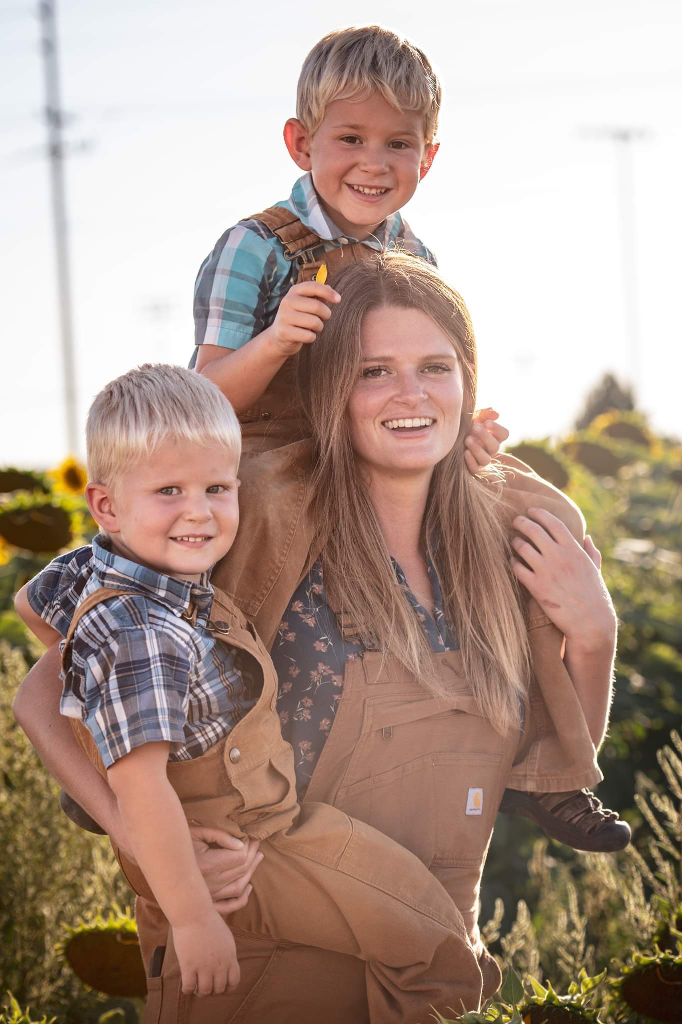 Help Hanah pay for trial (divorce case can close completely) campaign photo, 2 of 4