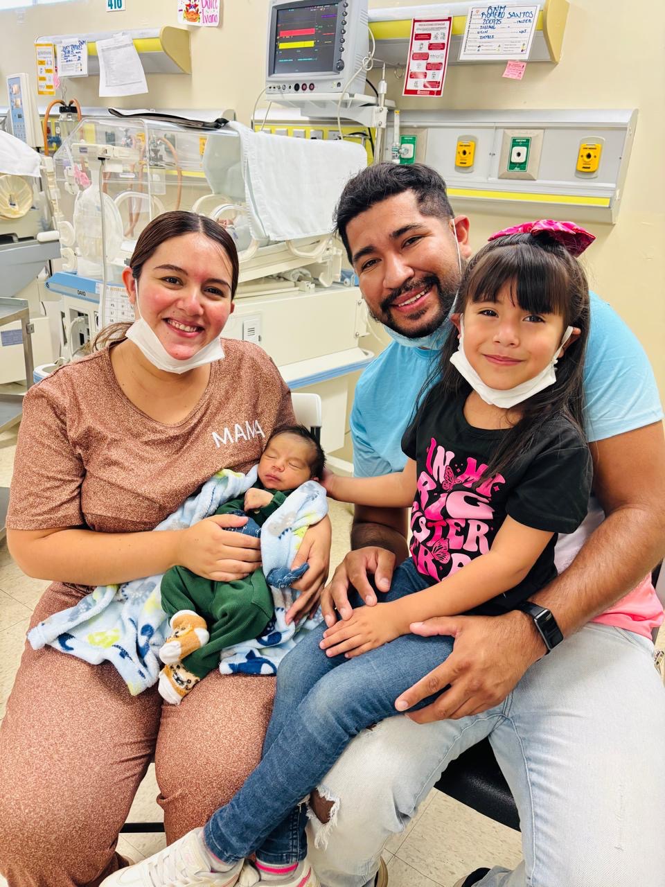 Update on baby Liam Iván campaign photo, 6 of 8