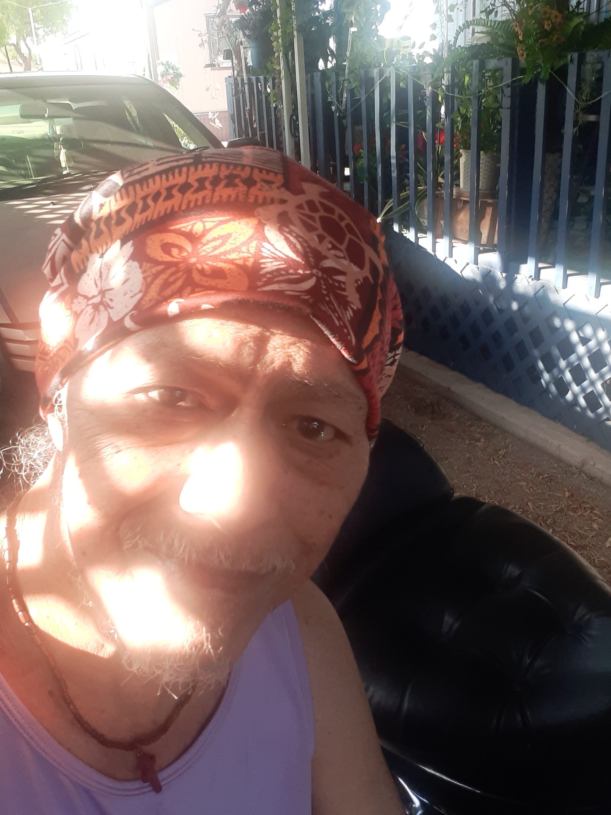 Help me take my sunset cruise campaign photo, 2 of 6