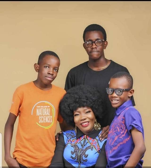 Help Save Yakubu Ronke (Iya Wale) campaign photo, 6 of 7
