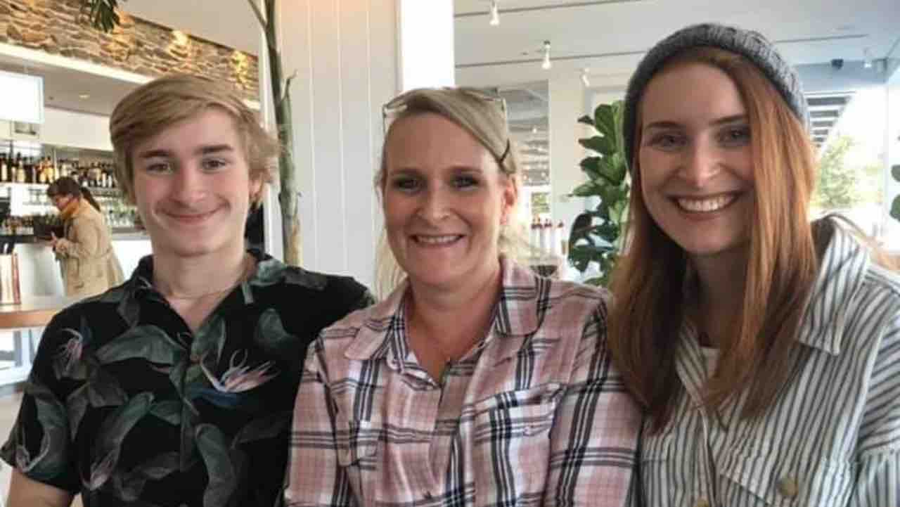 Hope for Mum: Funding Cancer Treatment