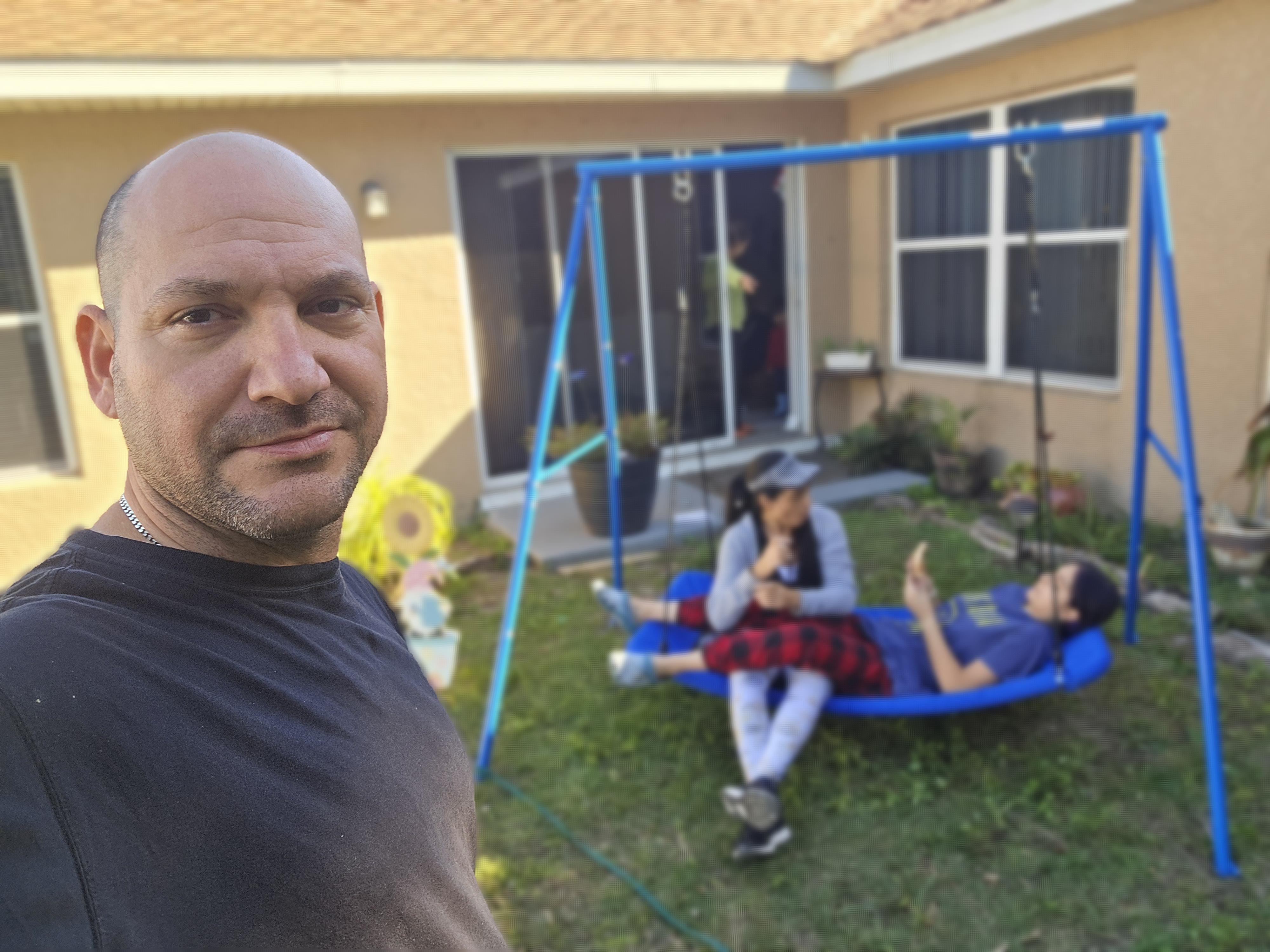 Help Alejandro Soto Avoid Eviction campaign photo, 4 of 8