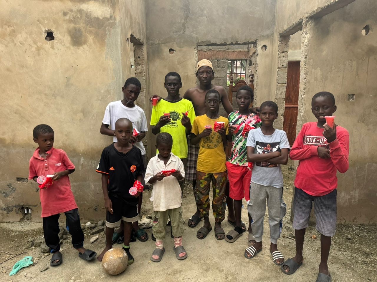 Donate to Jean Paul Lopez's Mission of Aid campaign photo, 4 of 6