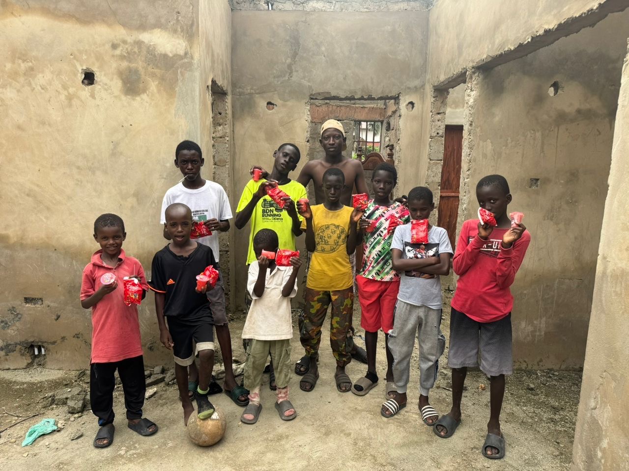Donate to Jean Paul Lopez's Mission of Aid campaign photo, 5 of 6