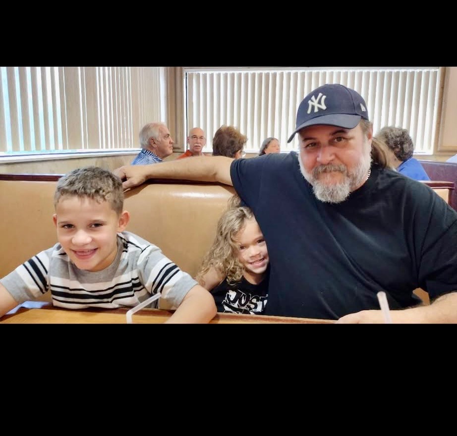 Help Us Honor our Father, Rafael’s Memory campaign photo, 6 of 8