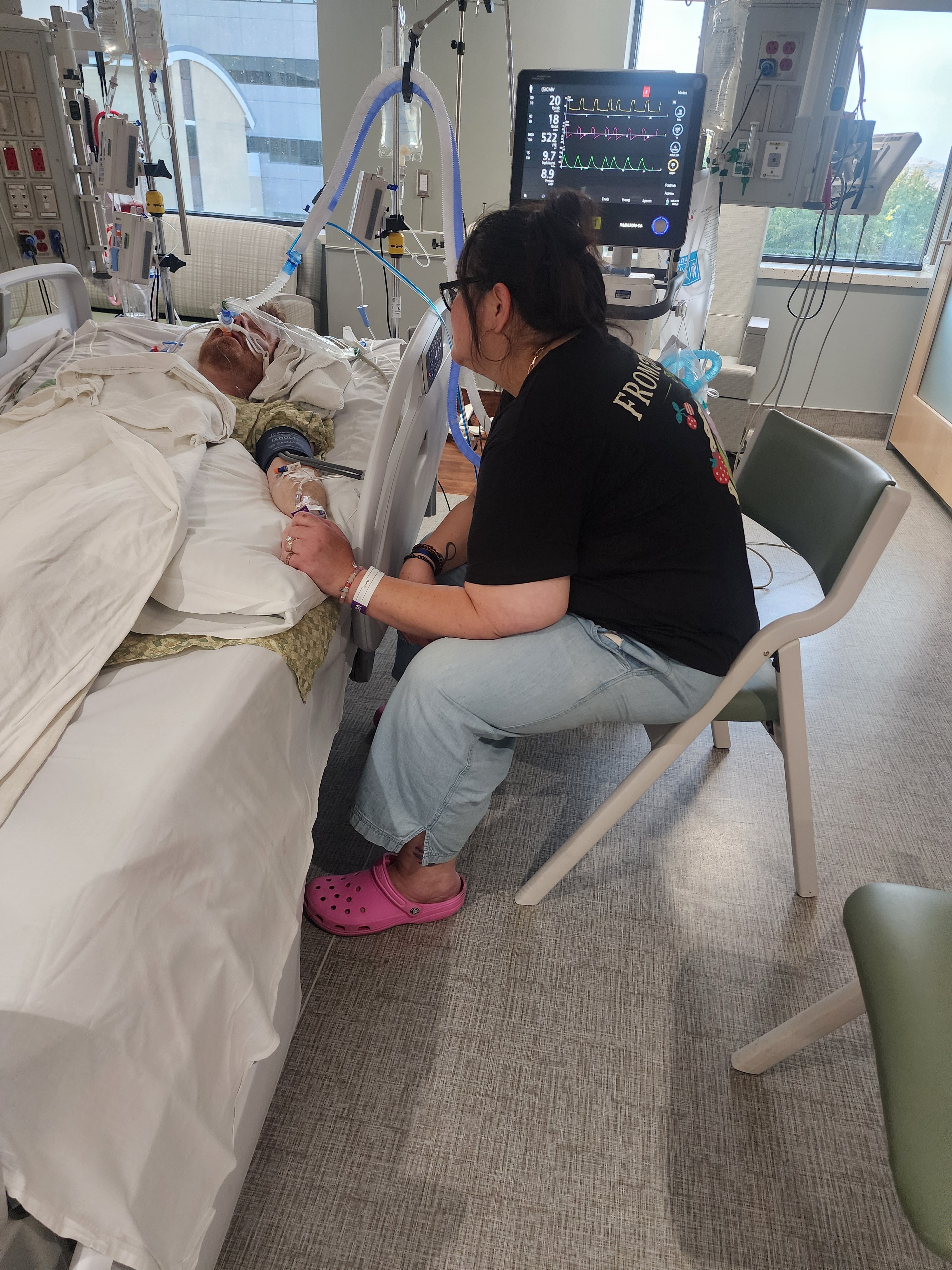 Support Karina After Tragic Loss campaign photo, 4 of 7