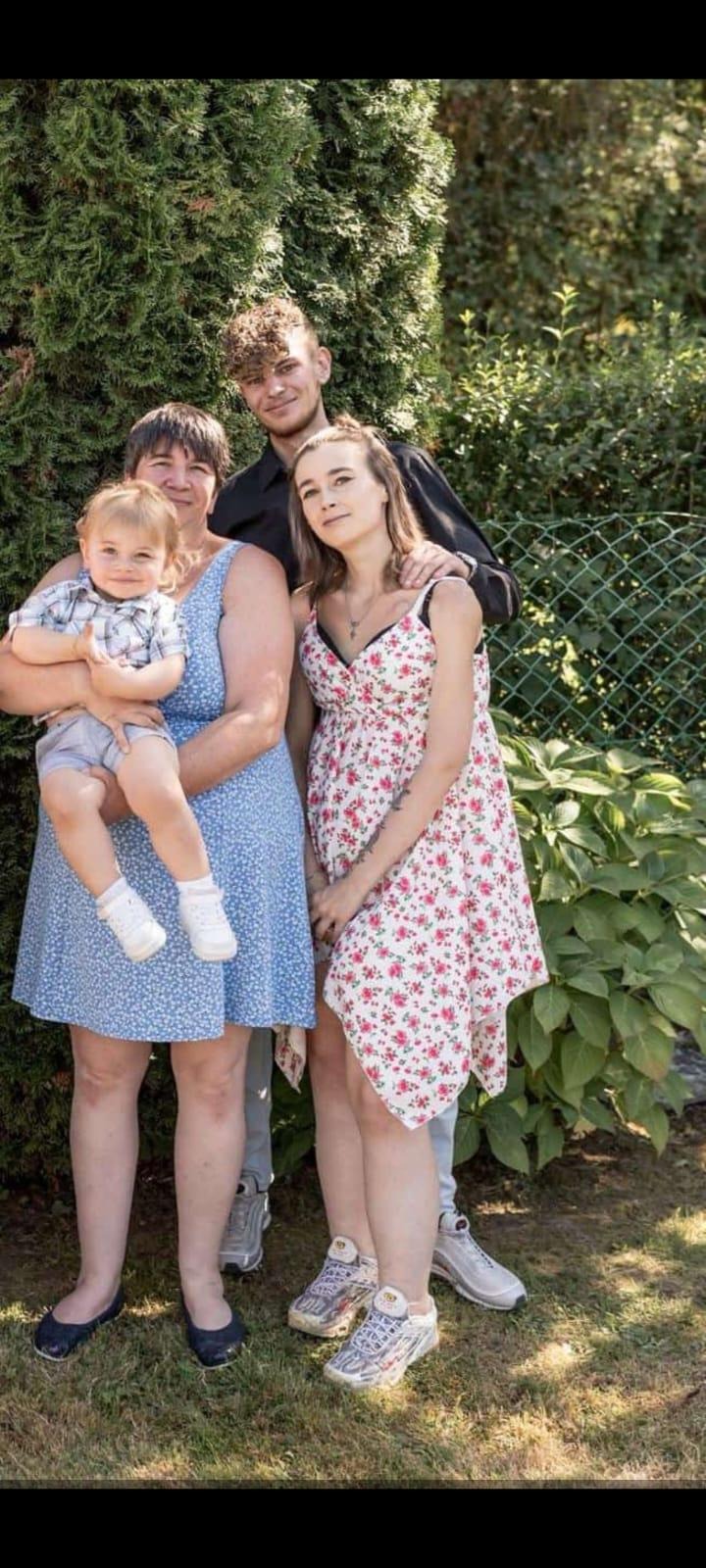 Hilfe für Junge Familie campaign photo, 2 of 4