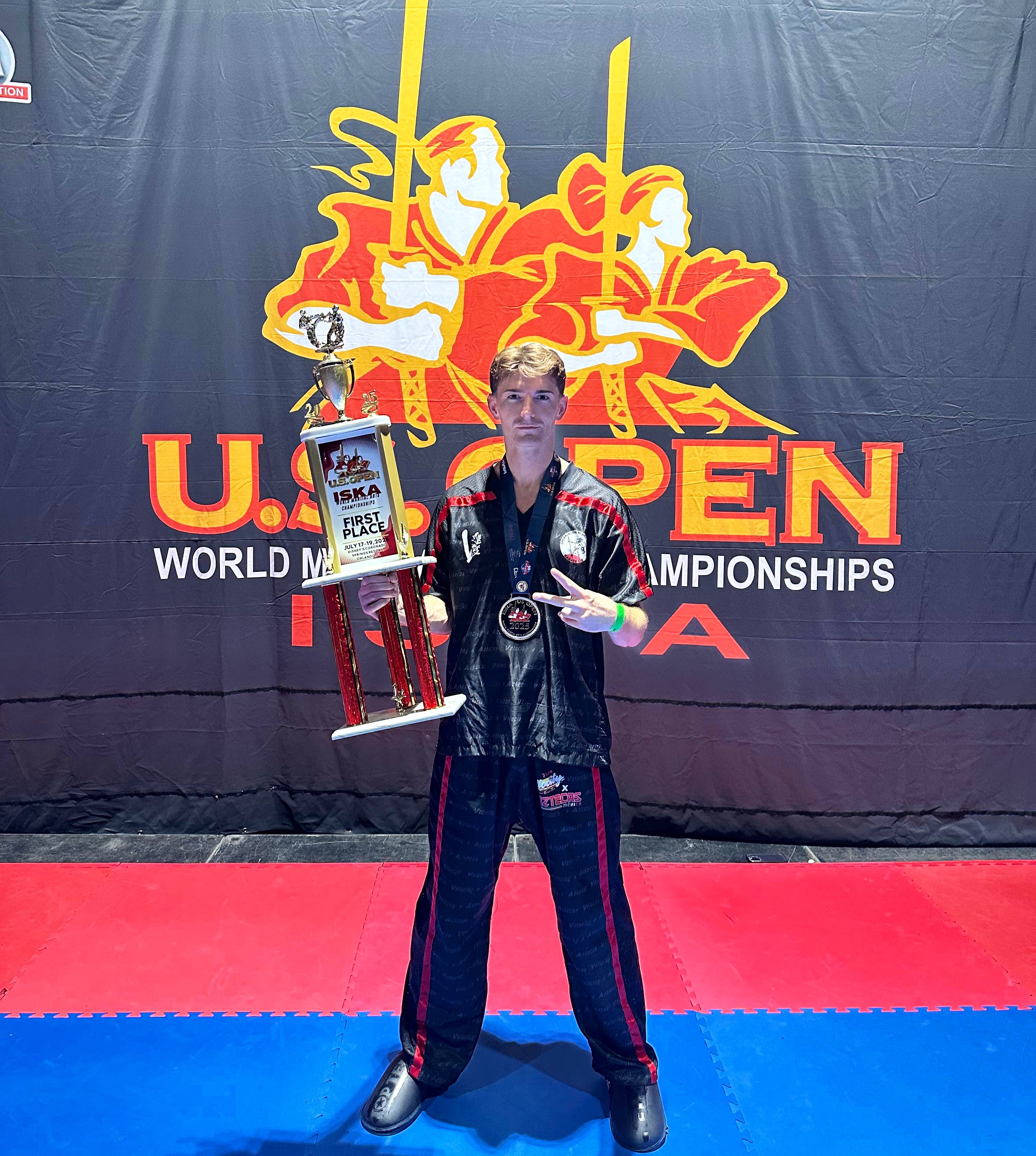 Deans World Championship 2025 dream! campaign photo, 5 of 7