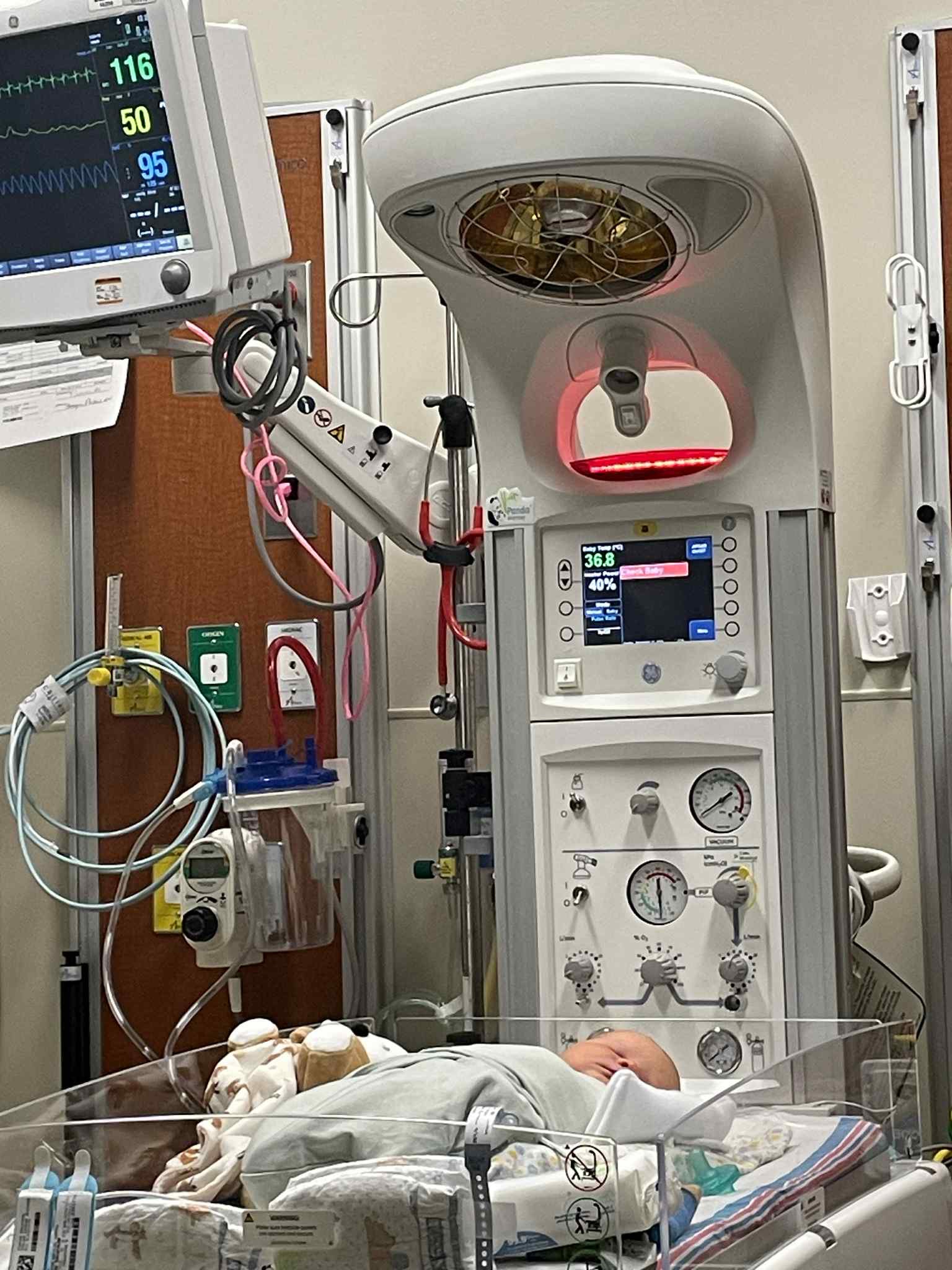 Help baby Daelan in the NICU campaign photo, 2 of 8