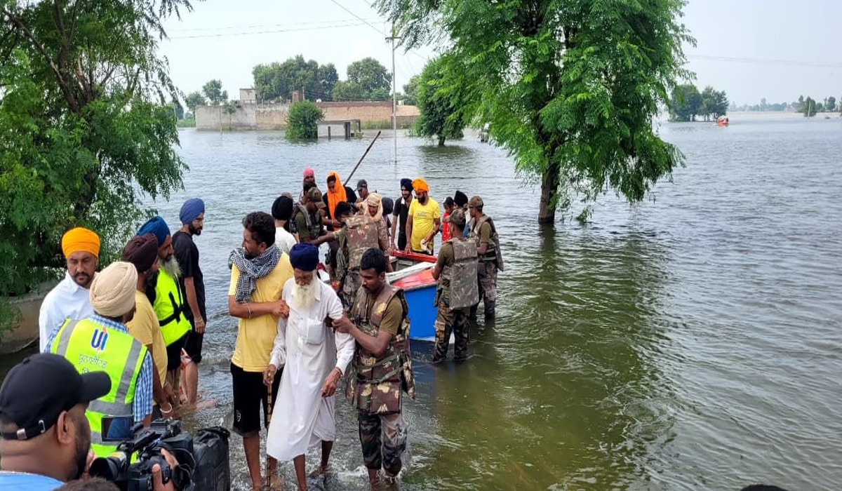 Soutien au Punjab - Fond de secours pour Inondation campaign photo, 4 of 5