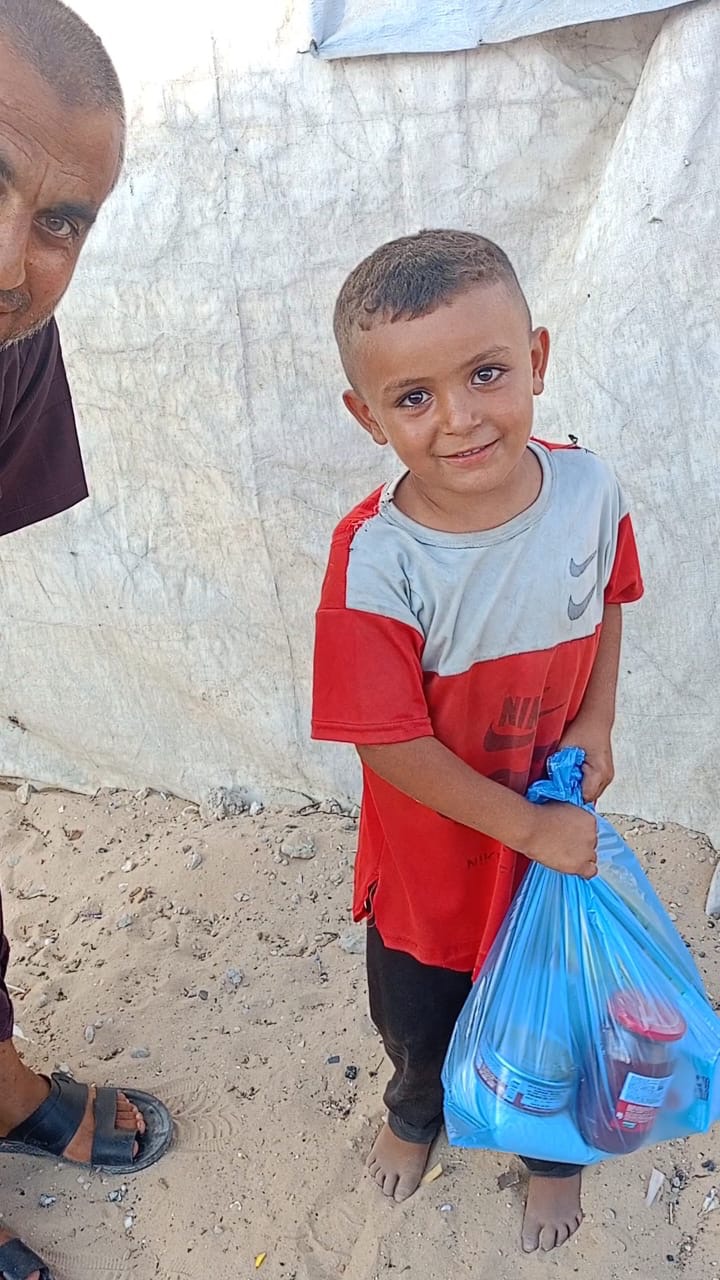 Food Parcels for Gaza campaign photo, 2 of 8