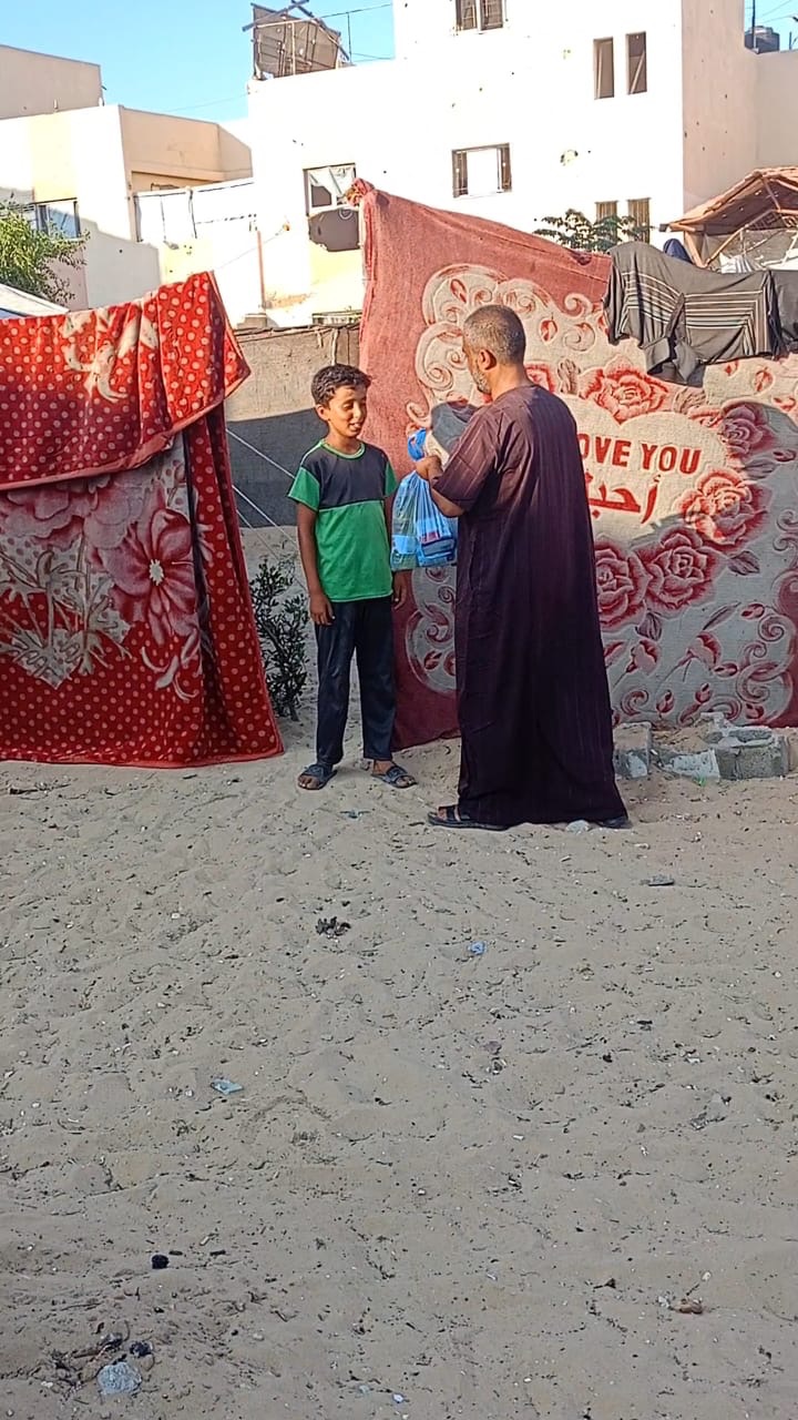 Food Parcels for Gaza campaign photo, 5 of 8