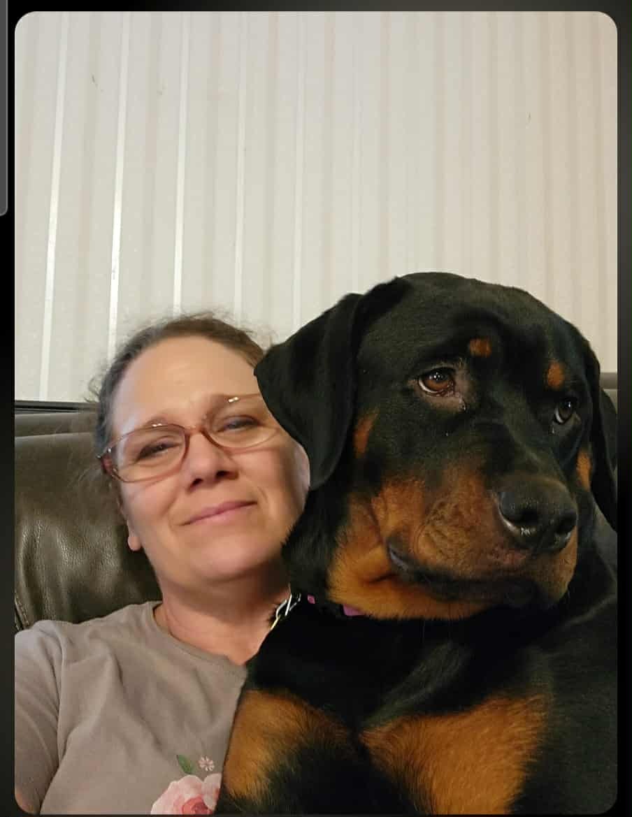Help my mother, Jennifer, with her medical bills campaign photo, 2 of 4