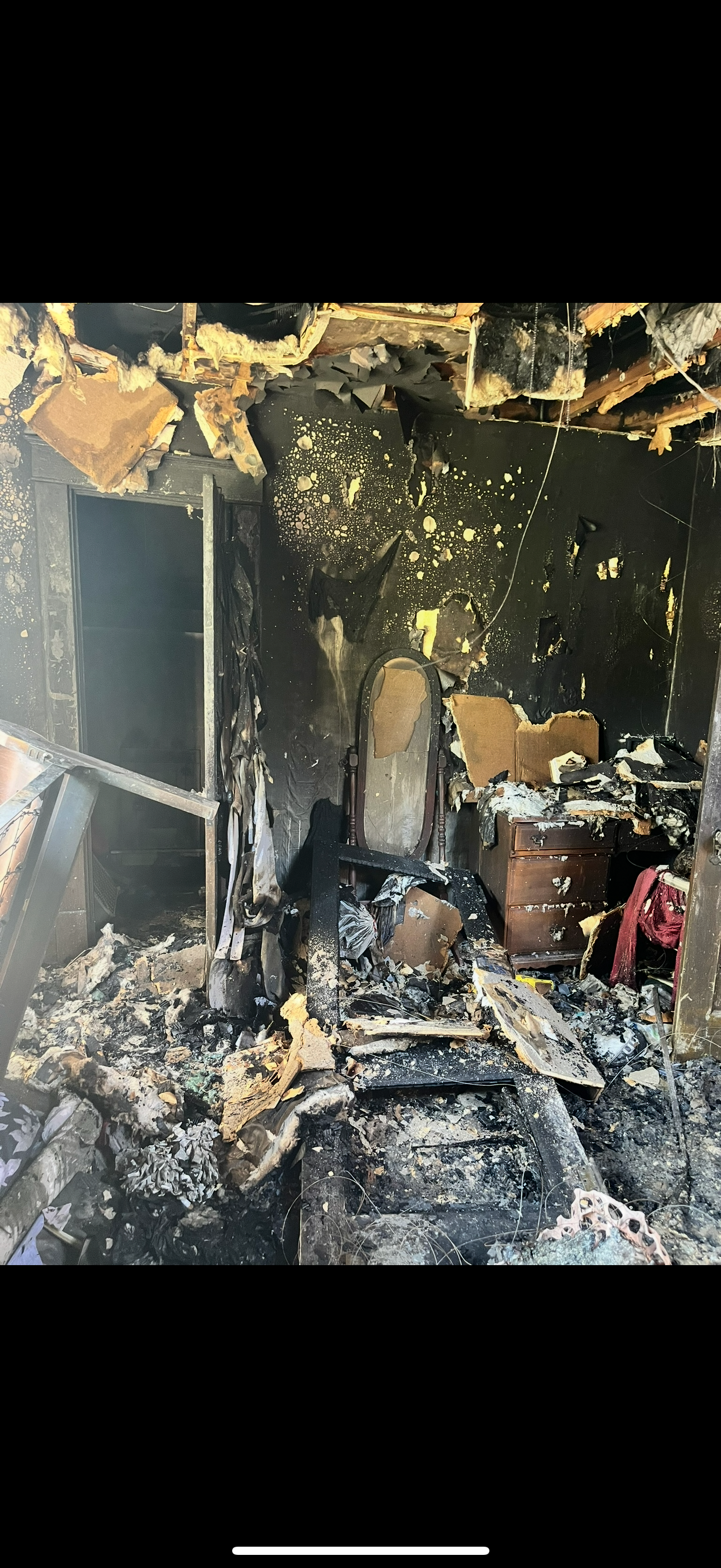 Help Sarah’s Family Rebuild After House Fire campaign photo, 6 of 8