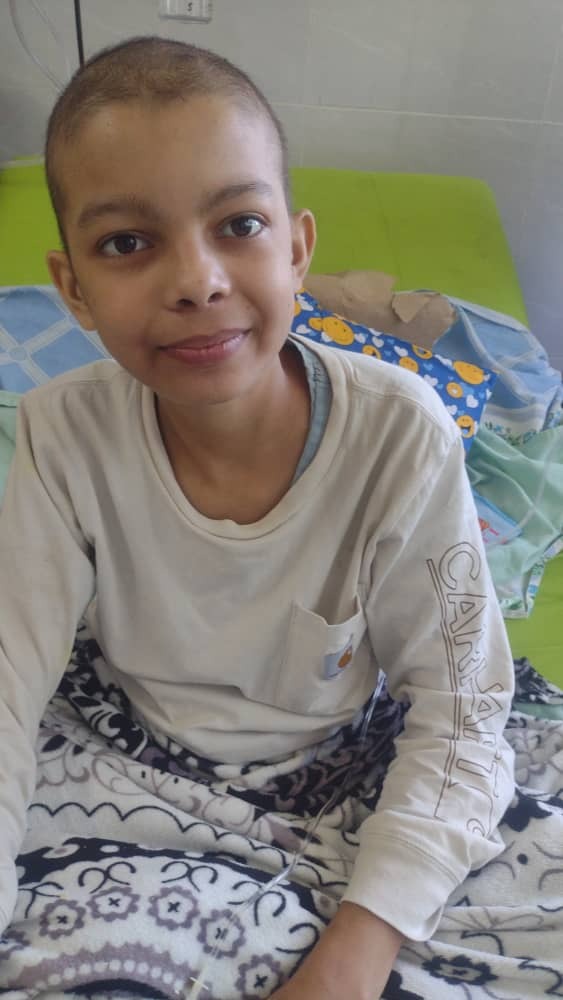 Yoanny (12 ans) continue de lutter contre le lymphome. campaign photo, 4 of 6