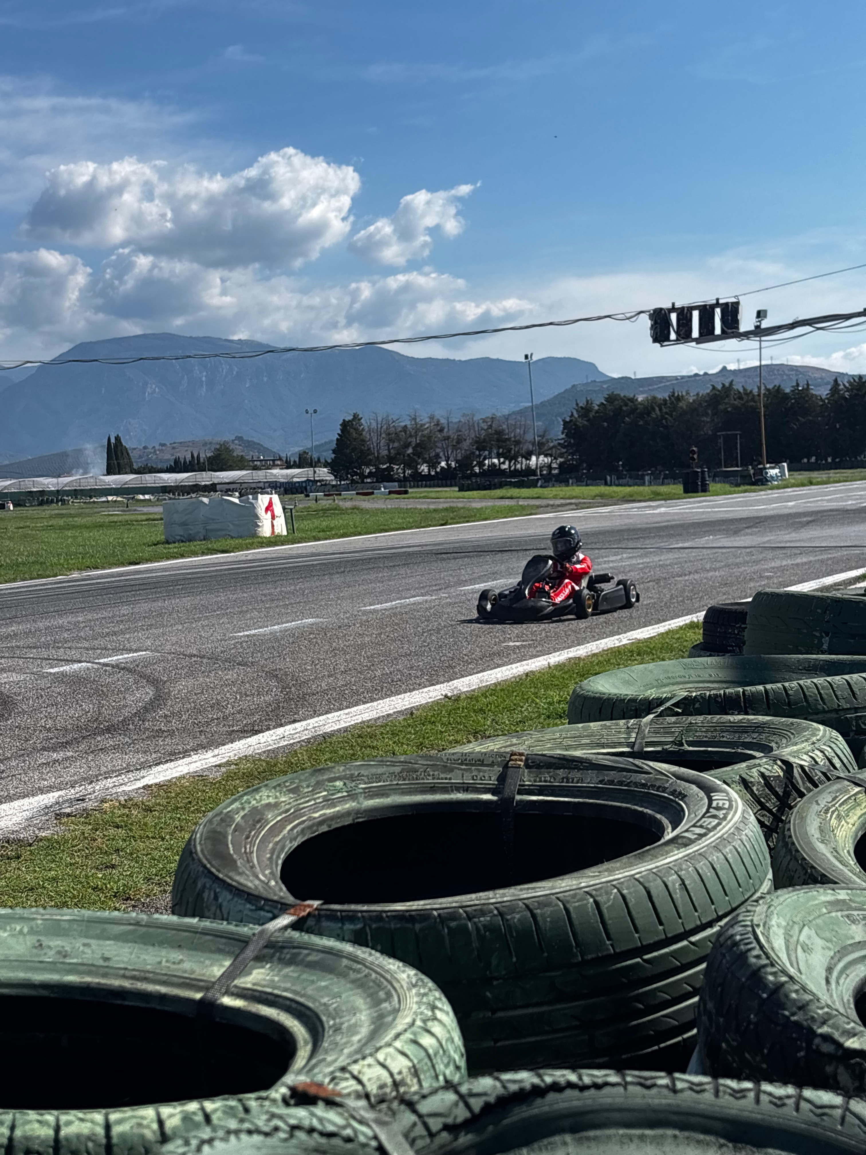 Aiutiamo Matias a correre verso il suo sogno nel karting campaign photo, 5 of 6