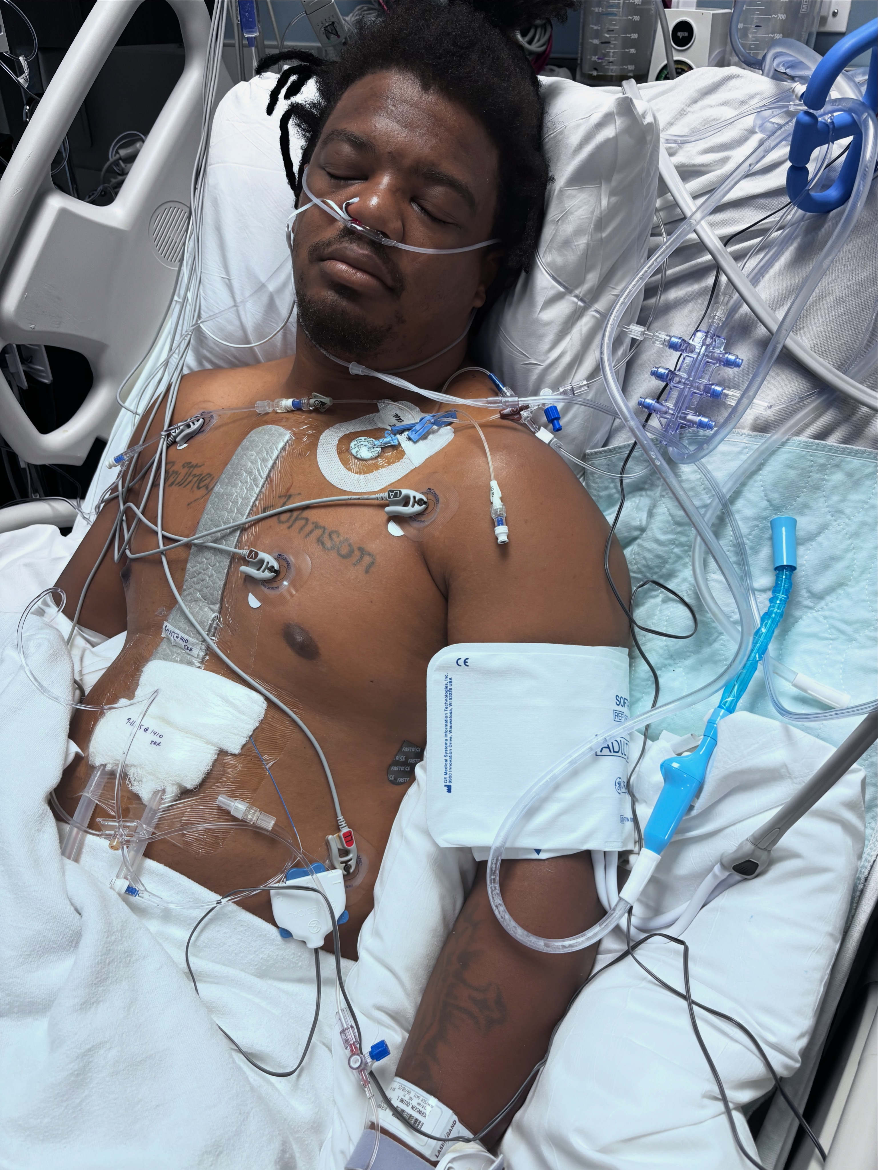 Support Quinn Johnson's Urgent Heart Surgery campaign photo, 2 of 7