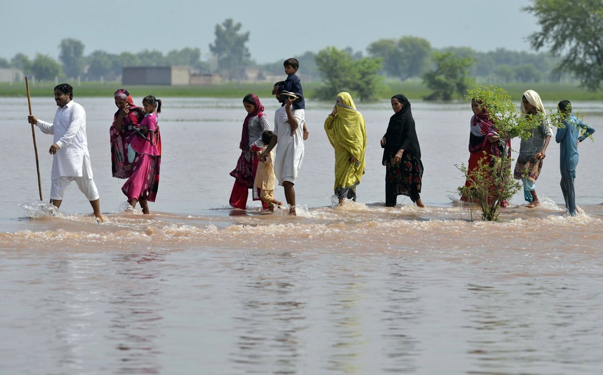 Flood Victims in Southern Punjab, Pakistan campaign photo, 4 of 6