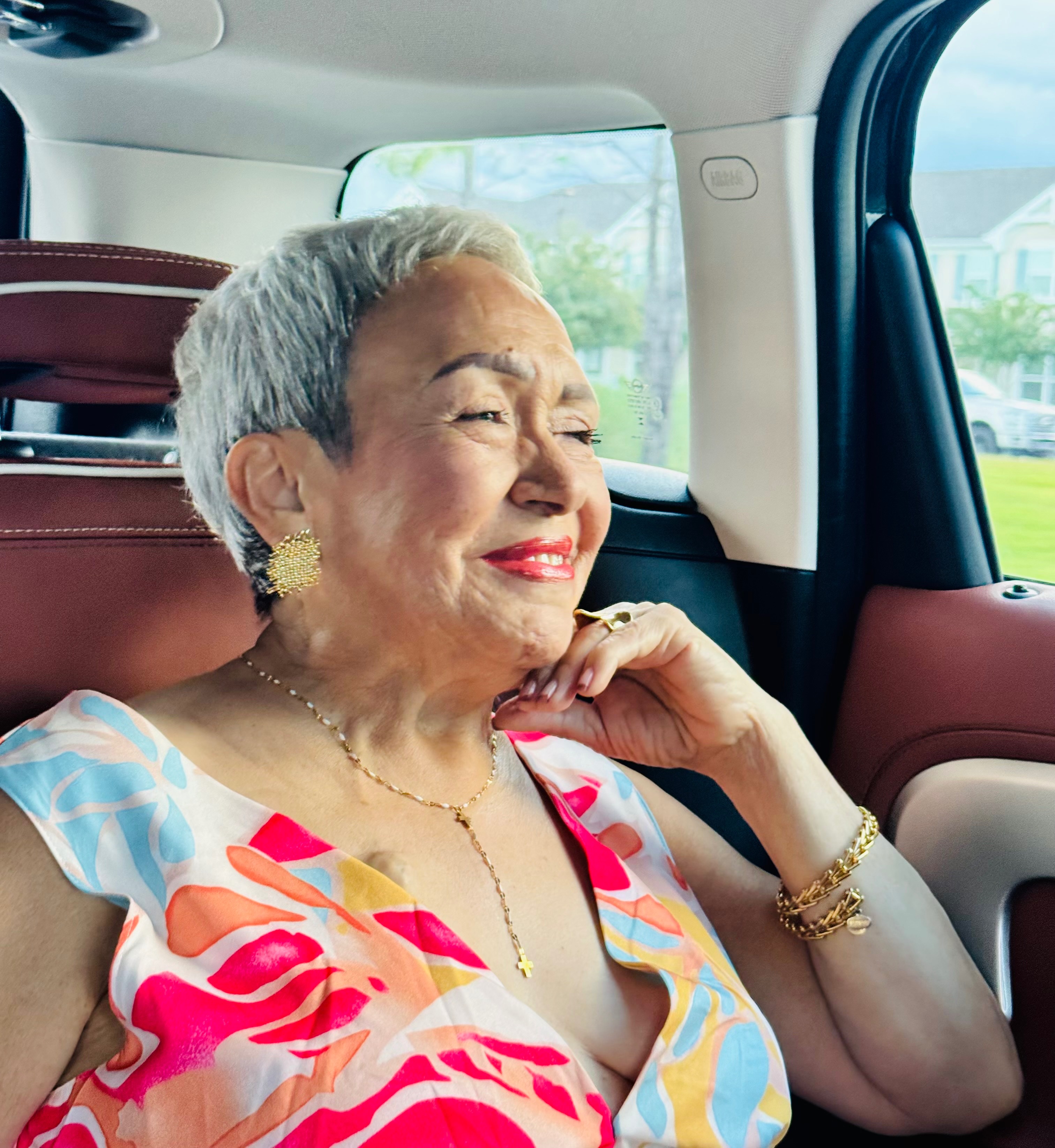 Honoring Our Grandma, Lisandra, With a Loving Farewell campaign photo, 6 of 6