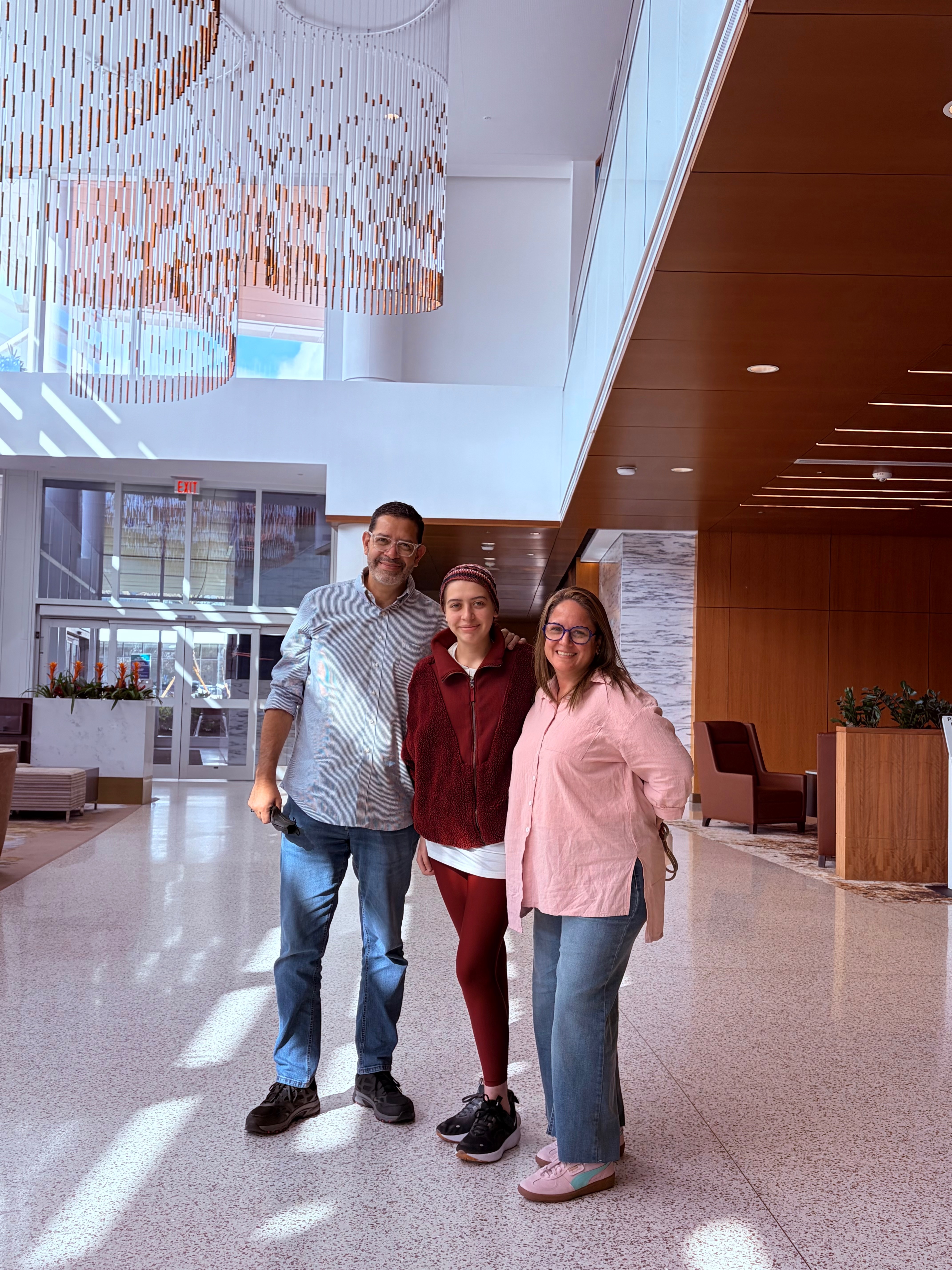 Unidos con Mariana campaign photo, 2 of 5