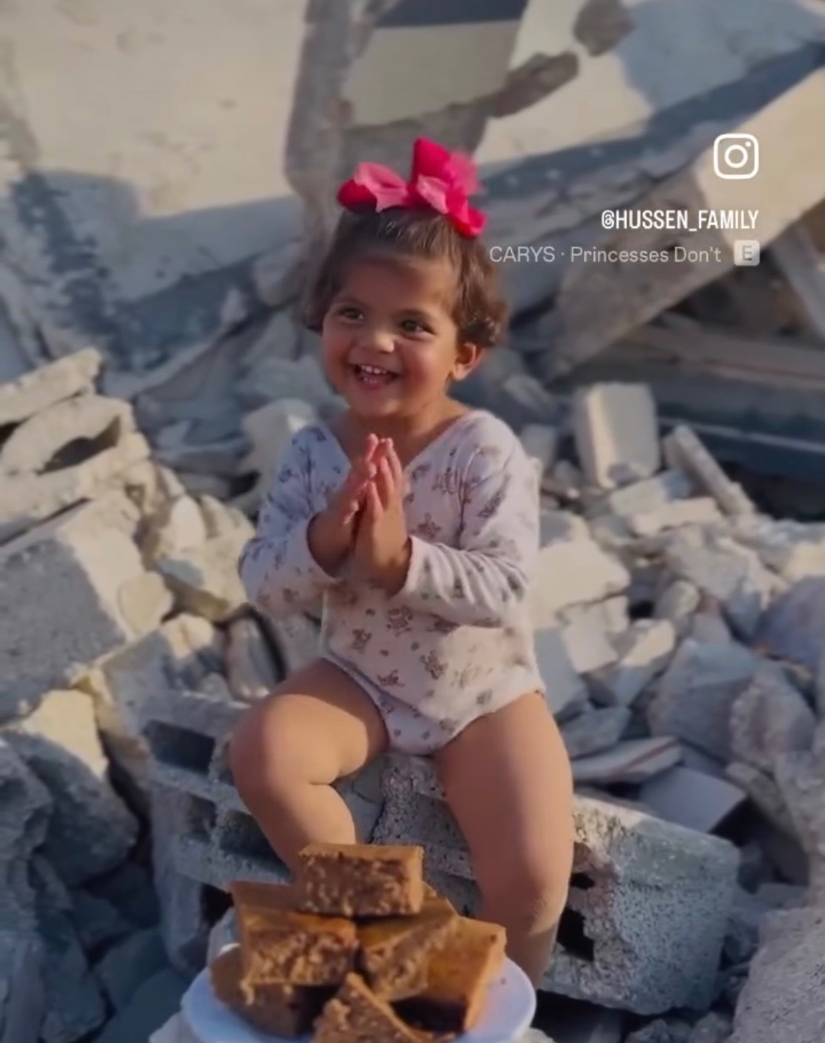 Help Rima and Her Four Children Escape Gaza campaign photo, 5 of 8