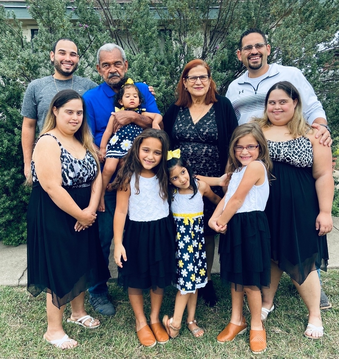Honoring Myrna Vargas: Funeral & Burial Support campaign photo, 2 of 5
