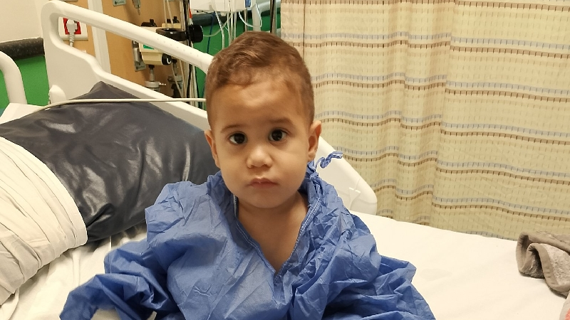 Plz help me to save my live and mu kids live my son he have photo
