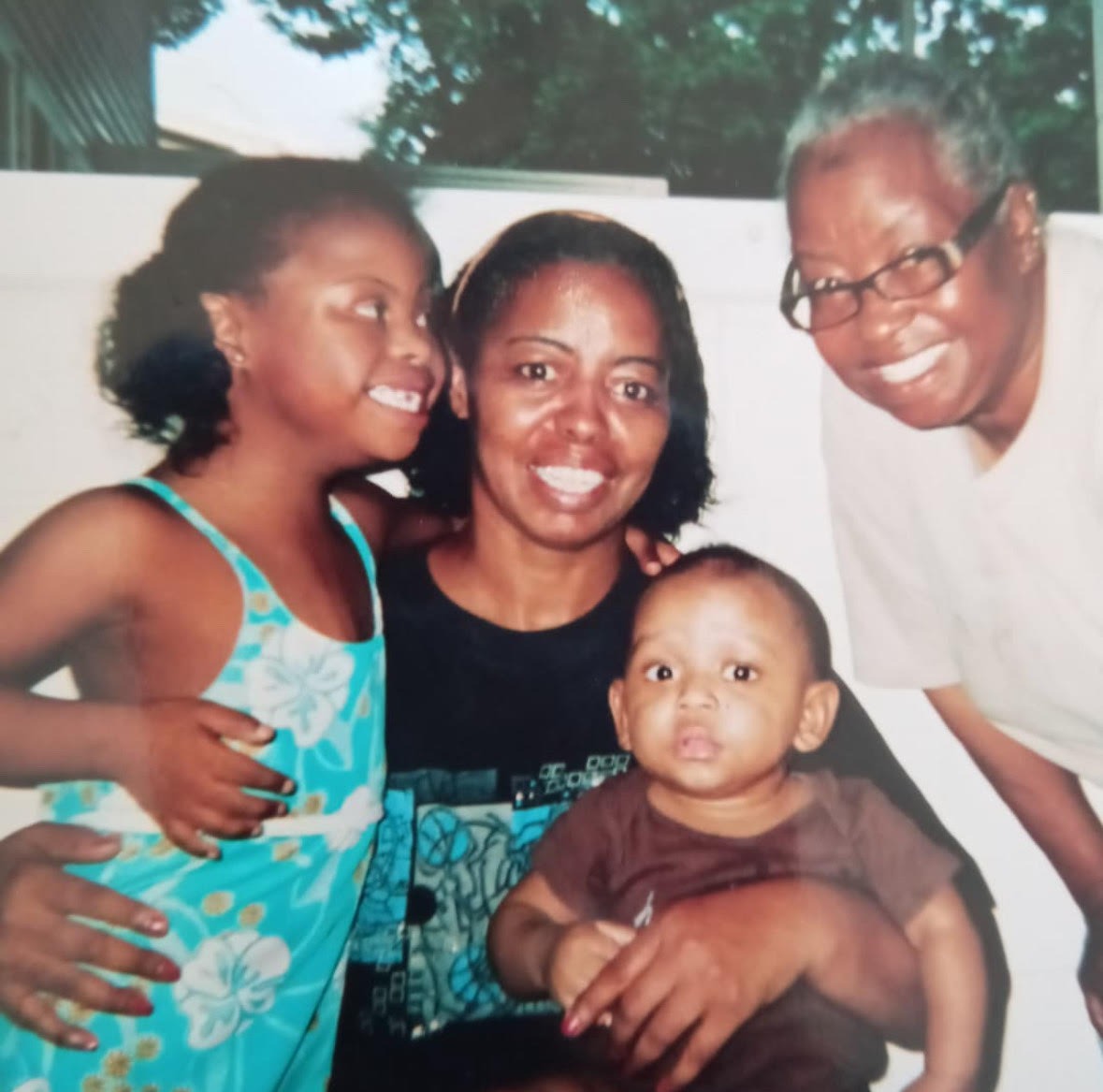 Donate to Tolese J. Curns' Homegoing Service campaign photo, 2 of 8