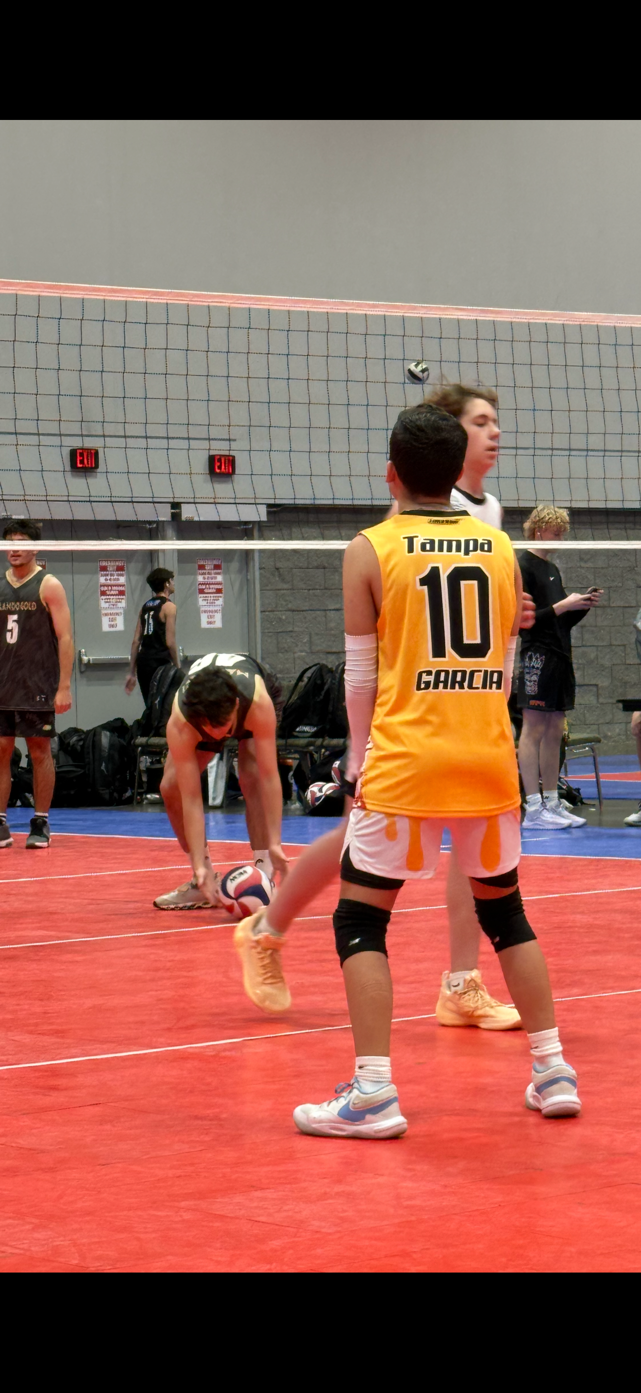 Help Mateo make it to SoCal Volleyball Tournament in LA campaign photo, 2 of 8