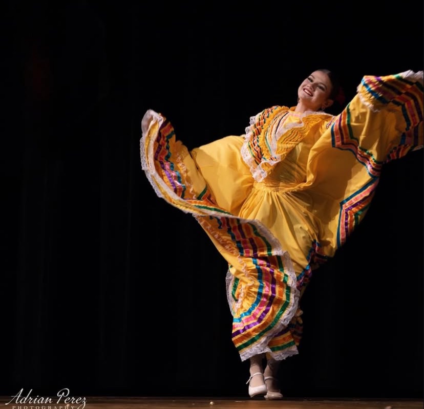 Geselle Murphys Disney Folklorico preformance campaign photo, 2 of 7