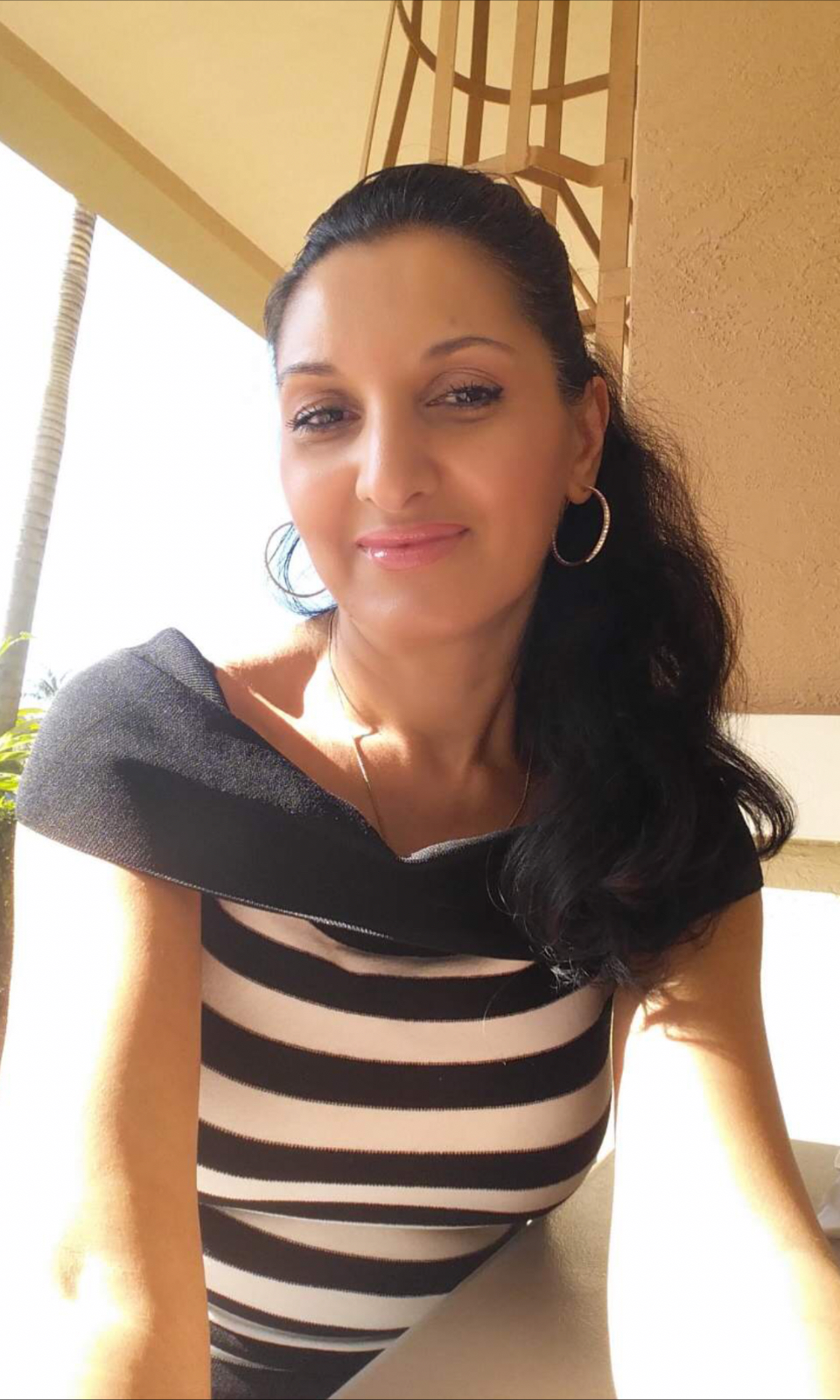 Funeral funds for a beautiful woman campaign photo, 2 of 8