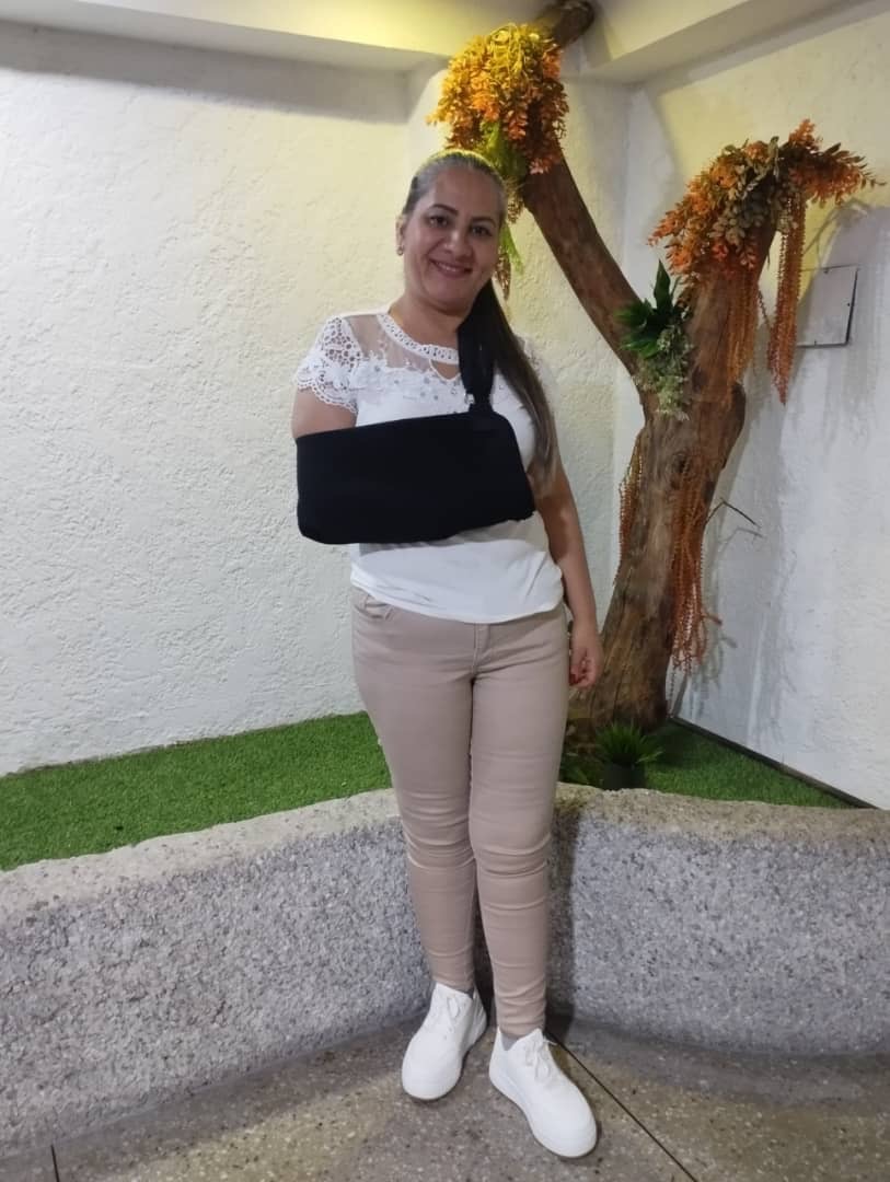 Ayudemos a Zuleima a recuperar su hombro y su bienestar campaign photo, 5 of 6